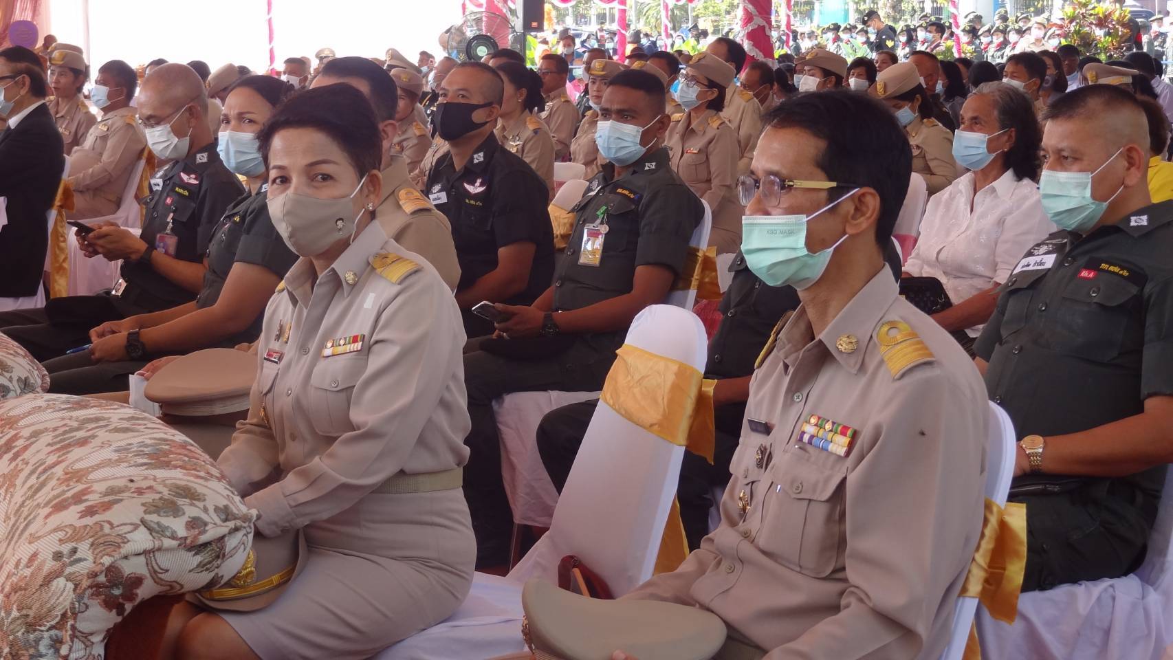สำนักงานพัฒนาชุมชนสุราษฎร์ธานี ร่วมพิธี “วันวิภาวดีรังสิต” ประจำปี 2564