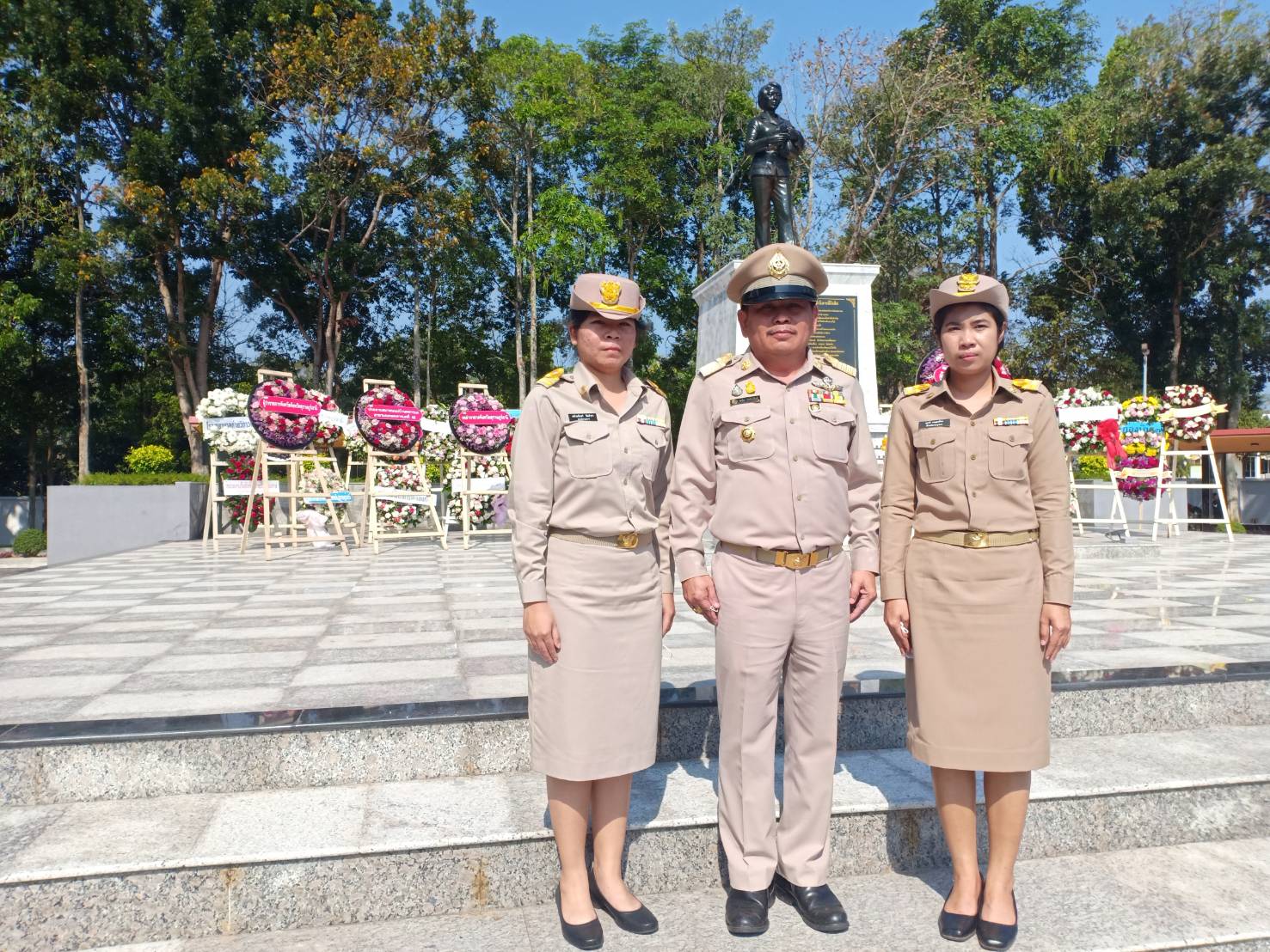 พช.สุราษฎร์ธานี ร่วมงานวันวิภาวดีรำลึก