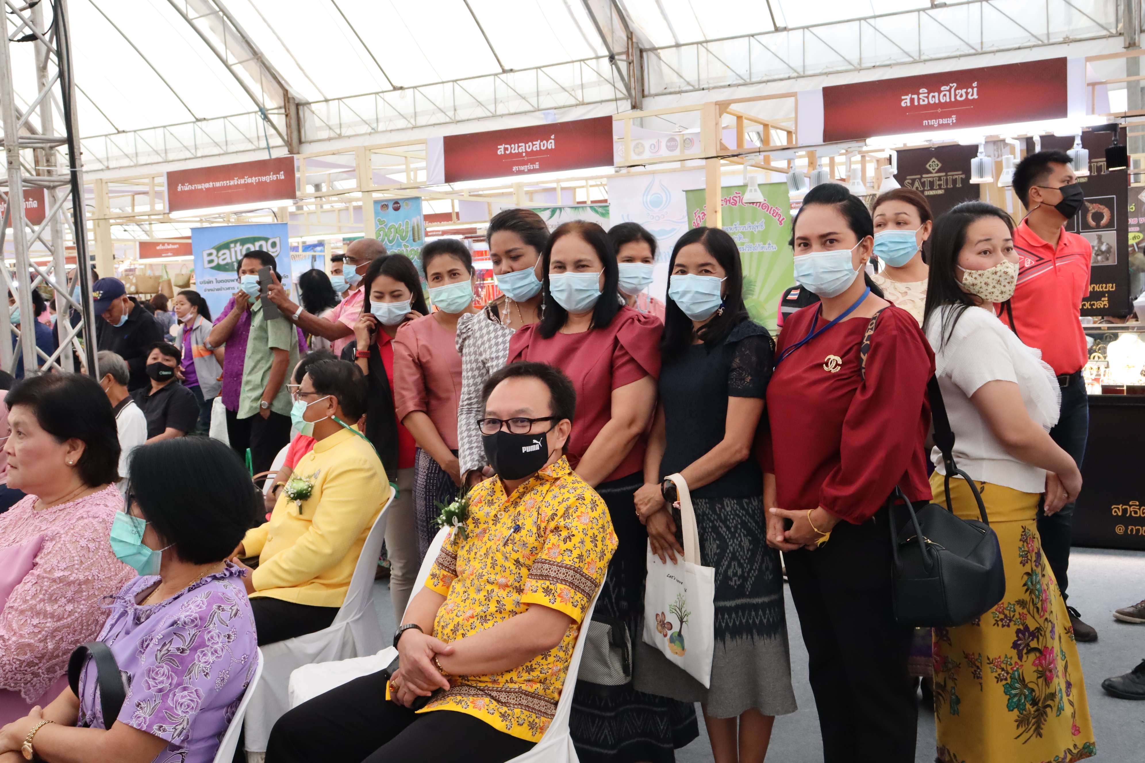 เปิดอย่างยิ่งใหญ่แล้ววันนี้  “OTOP ขับเคลื่อนไทยไปด้วยกัน มหัศจรรย์ศรีวิชัย” ณ เวทีกลางหน้าศาลากลางจังหวัดสุราษฎร์ธานี