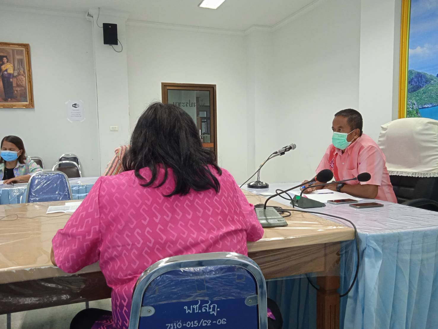 สุราษฎร์ธานีทีม ร่วมประชุมสร้างความรู้ความเข้าใจ การปฏิบัติงาน กระบวนงานการจัดซื้อ/จัดจ้างโครงการพัฒนาพื้นที่ต้นแบบการพัฒนาคุณภาพชีวิตตามหลักทฤษฎีใหม่ประยุกต์สู่โคกหนองนา พัฒนาชุมชน ผ่านระบบวิดีทัศน์ทางไกล (Video Conference) กรมการพัฒนาชุมชน