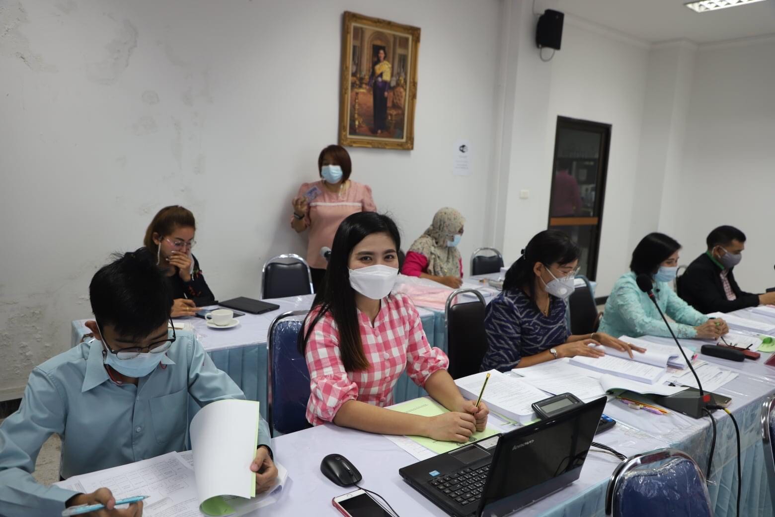 ประชุมคณะอนุกรรมการบริหารกองทุนพัฒนาบทบาทสตรีระดับจังหวัด ครั้งที่ 6/2564