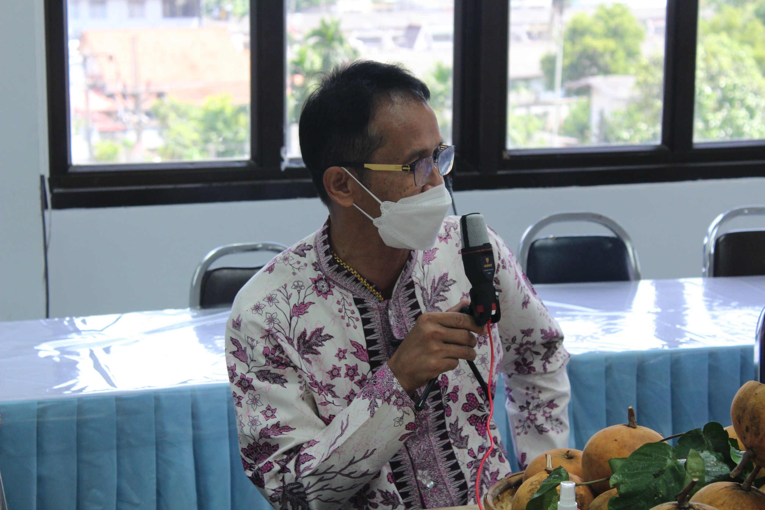 พช.สุราษฎร์ธานี รับการตรวจประเมินคัดเลือกกิจกรรมตำบลสารสนเทศต้นแบบเพื่อพัฒนาคุณภาพชีวิต ประจำปี พ.ศ. ๒๕๖๔ เขตตรวจราชการที่ 5 กลุ่มจังหวัดภาคใต้ฝั่งอ่าวไทย ผ่านระบบออนไลน์ (Zoom Cloud Meeting)