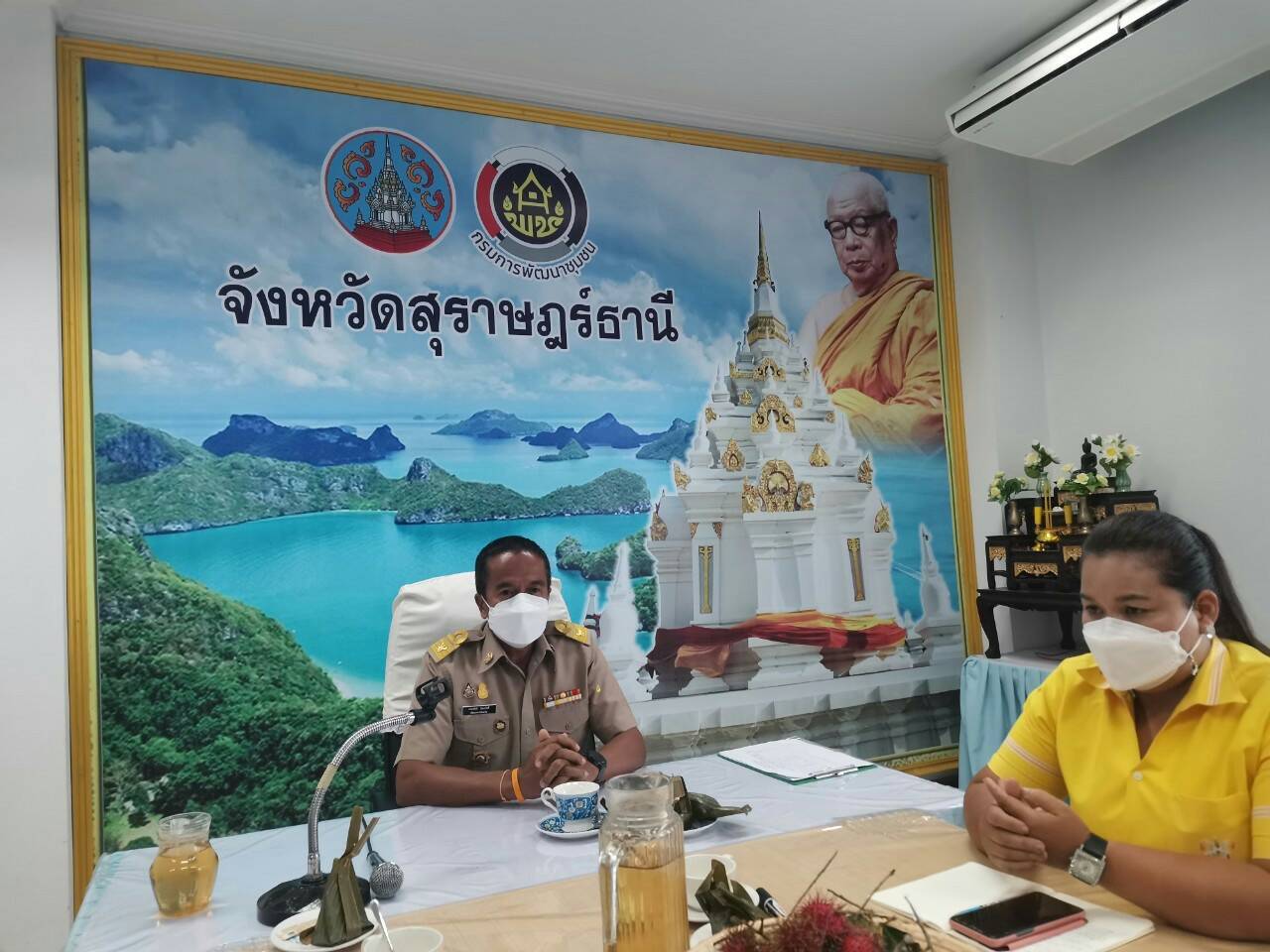 พช.สุราษฎร์ธานี  จัด “โครงการ  จัดตั้งศูนย์แบ่งปัน  76 ตำบล  ต้นแบบ”