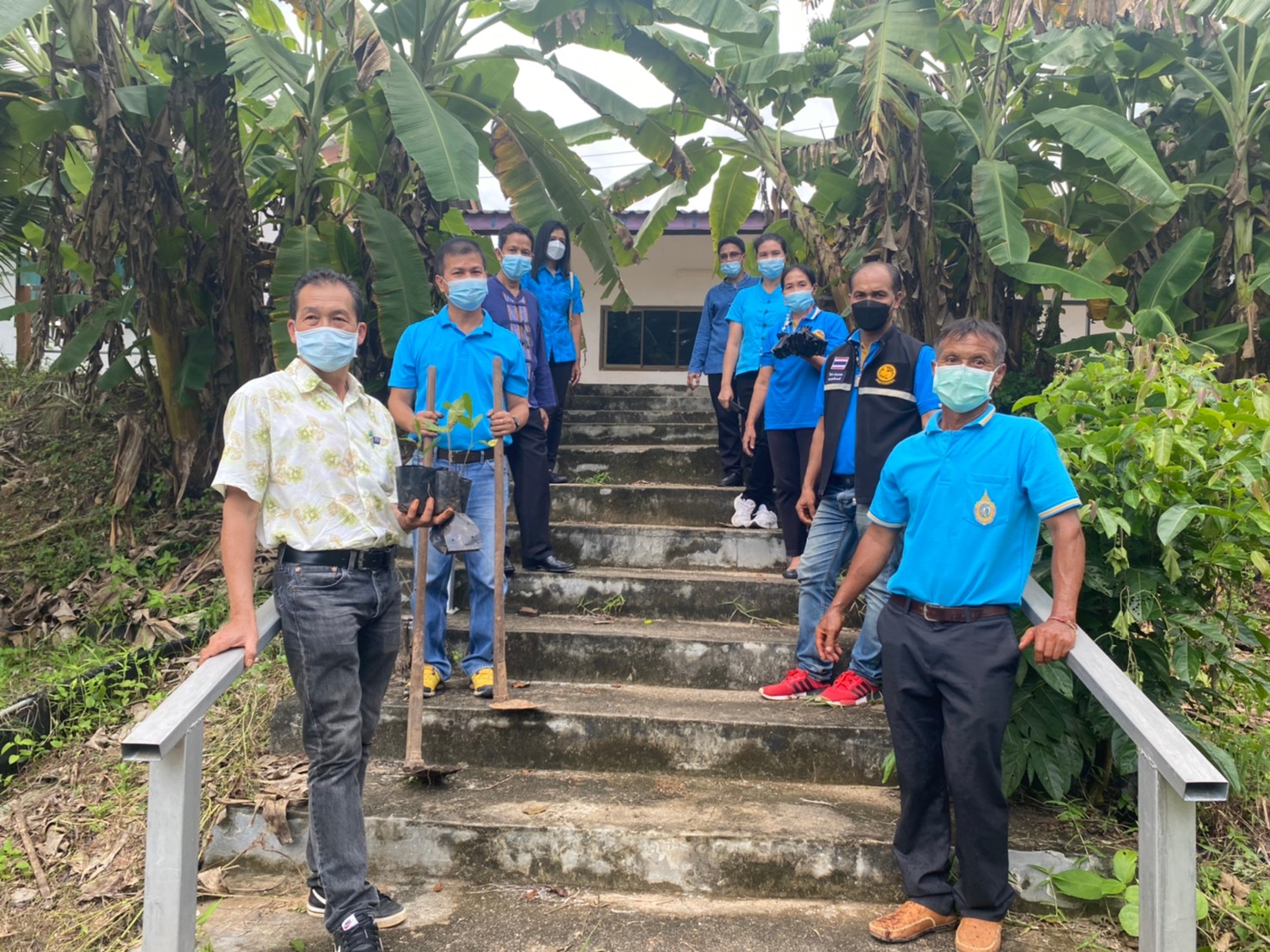 พช.สุราษฎร์ธานี  จัด “โครงการ  จัดตั้งศูนย์แบ่งปัน  76 ตำบล  ต้นแบบ”