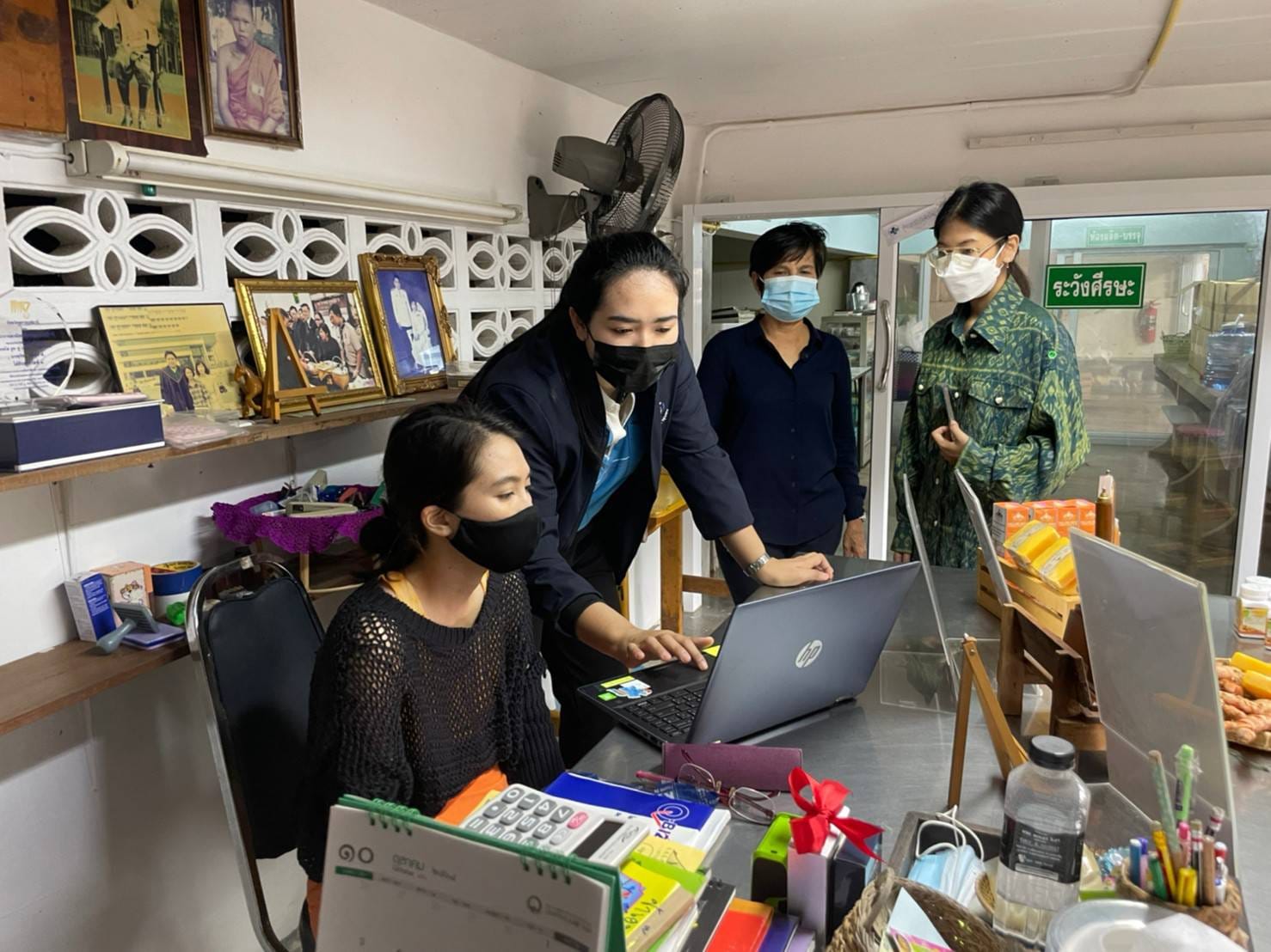 พช.จังหวัดสุราษฎร์ธานี ลงพื้นที่ติดตามความก้าวหน้าโครงการพัฒนาศักยภาพผู้ประกอบการสู่ยุค 4.0