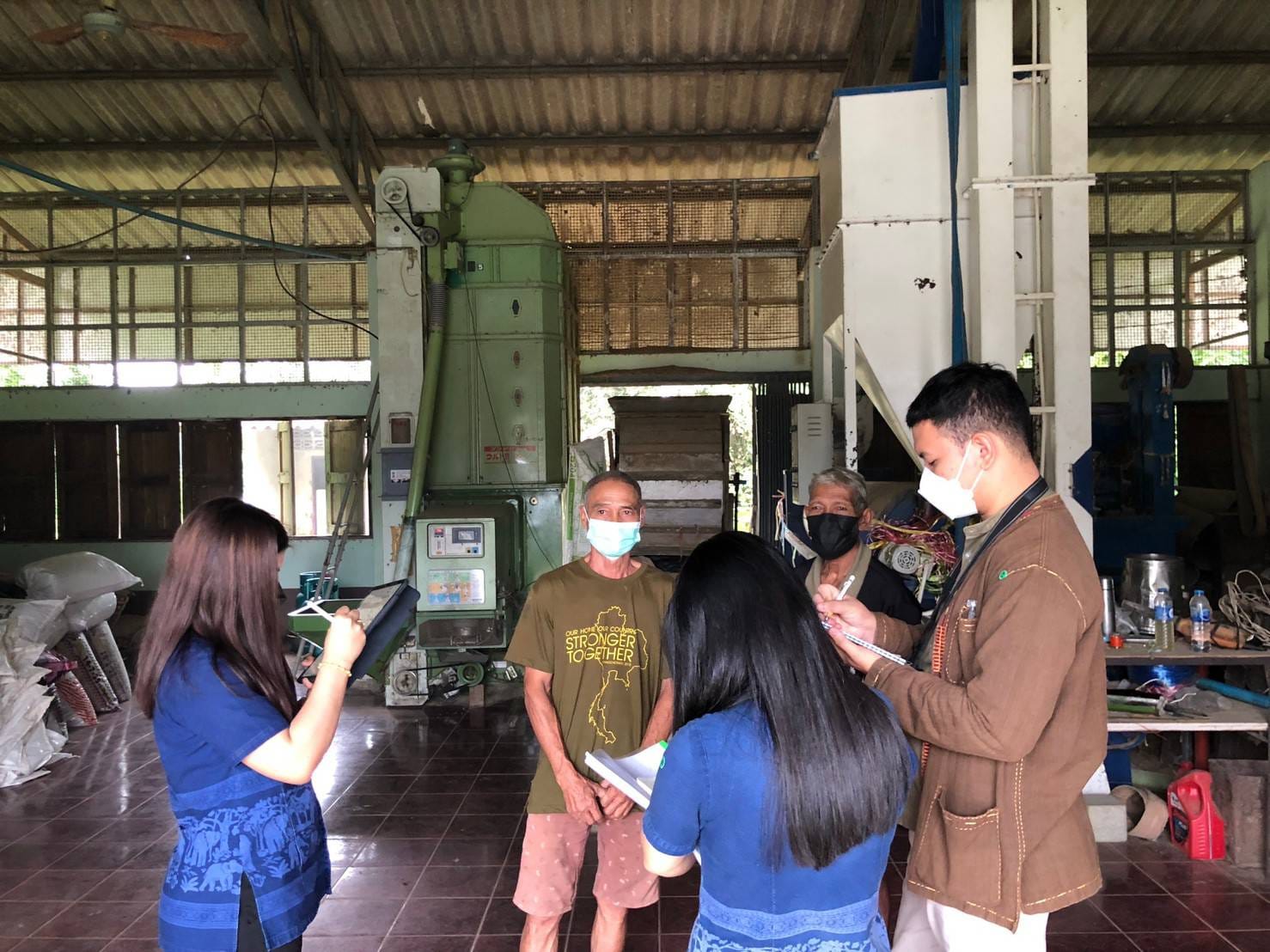 พช.จังหวัดสุราษฎร์ธานี ลงพื้นที่ติดตามความก้าวหน้าโครงการพัฒนาศักยภาพผู้ประกอบการสู่ยุค 4.0