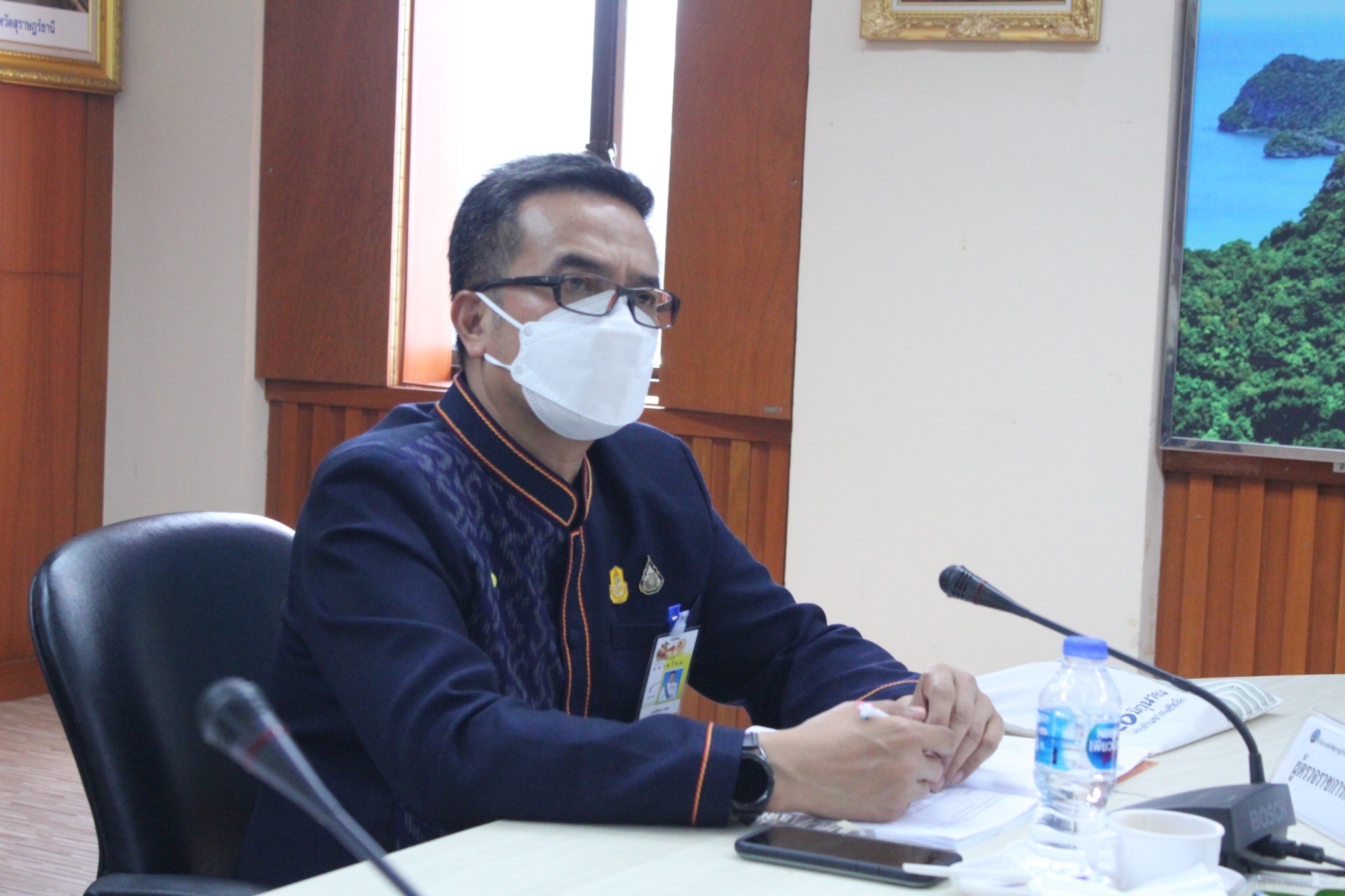 พช.สุราษฎร์ฯ ร่วมประชุมกับผู้ตรวจราชการกระทรวงมหาดไทย เขตตรวจราชการที่ 5 ลงพื้นที่ติดตามการผลดำเนินงานอย่างใกล้ชิด