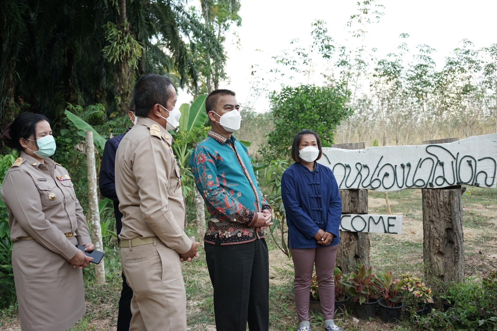 พช.สุราษฎร์ฯ ร่วมประชุมกับผู้ตรวจราชการกระทรวงมหาดไทย เขตตรวจราชการที่ 5 ลงพื้นที่ติดตามการผลดำเนินงานอย่างใกล้ชิด