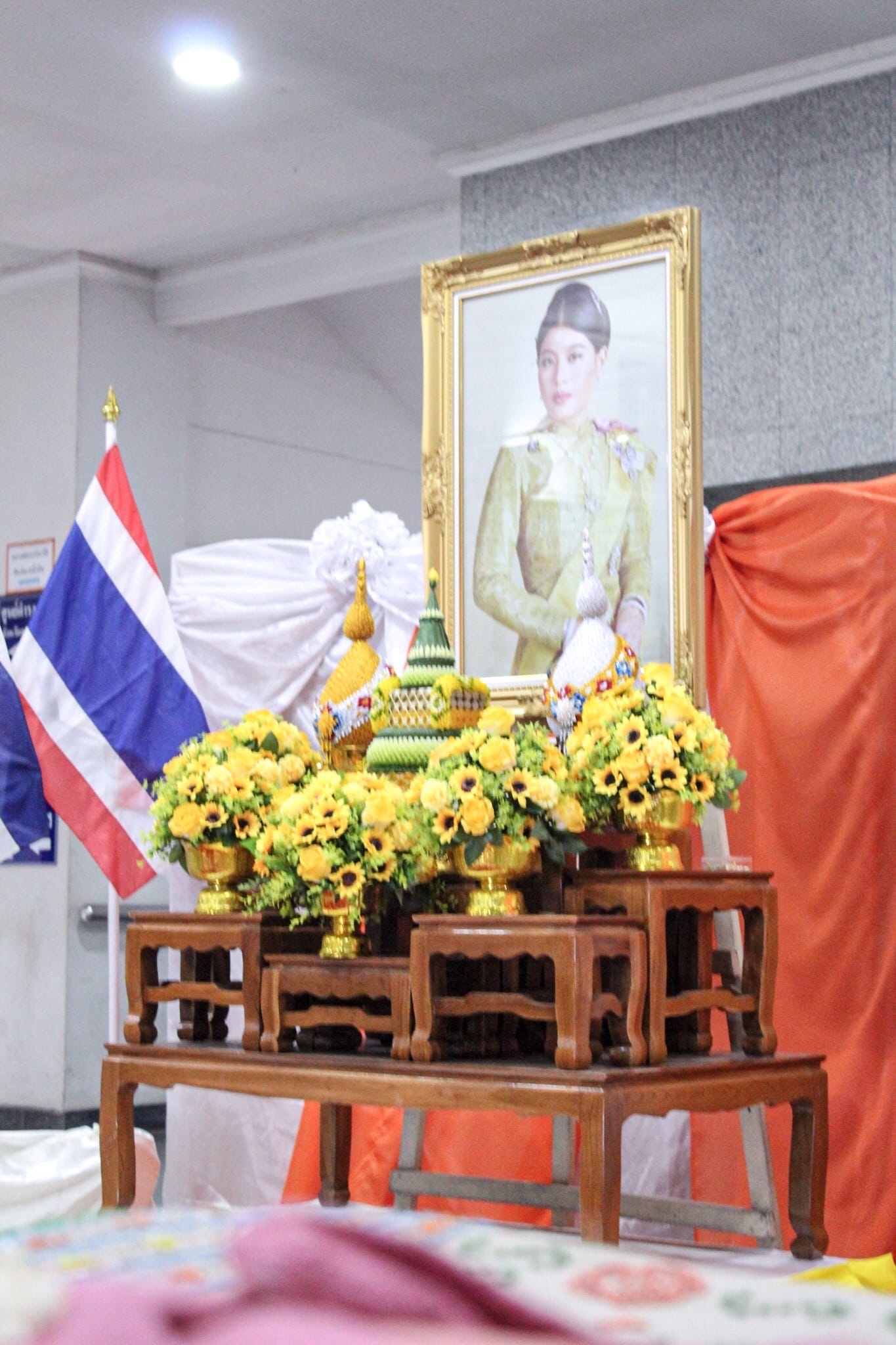 พช.สุราษฎร์ฯ จัดนิทรรศการ “ผ้าไทย” เนื่องในโอกาสวันคล้ายวันประสูติ สมเด็จพระเจ้าลูกเธอเจ้าฟ้าสิริวัณณวรี นารีรัตนราชกัญญา