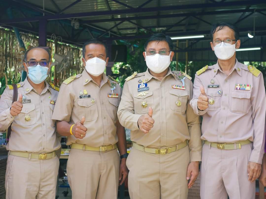 เปิดแล้ว “แหล่งรวม OTOP สุราษฎร์ธานี” อย่างยิ่งใหญ่