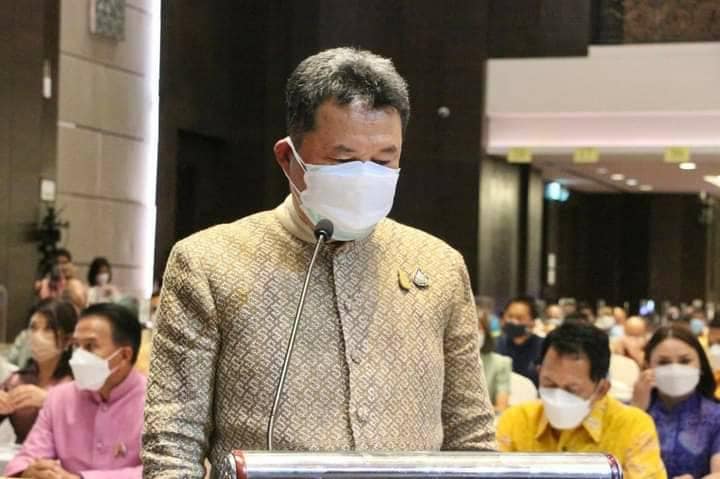 ผู้ว่าราชการจังหวัดสุราษฎร์ธานี ร่วมประชุมเชิงปฏิบัติการเพื่อซักซ้อมแนวทางการขับเคลื่อน ศูนย์อำนวยการขจัดความยากจนและพัฒนาคนทุกช่วงวัยอย่างยั่งยืนตามหลักปรัชญาของเศรษฐกิจพอเพียง (ศจพ.) ในระดับพื้นที่ ณ อำเภอหาดใหญ่ จังหวัดสงขลา