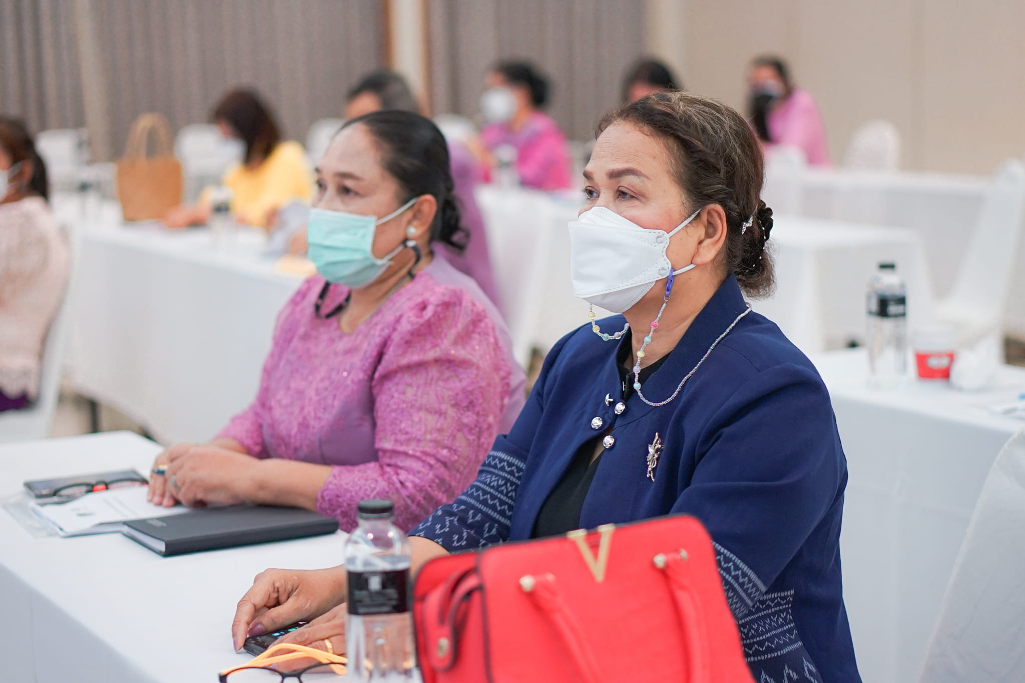 พช.สุราษฎร์ฯ จัดโครงการพัฒนาระบบบริหารจัดการกองทุนและการประเมินผลทุนหมุนเวียนกองทุนพัฒนาบทบาทสตรี ณ โรงแรมนิภากาเด้น จ.สุราษฎร์ธานี