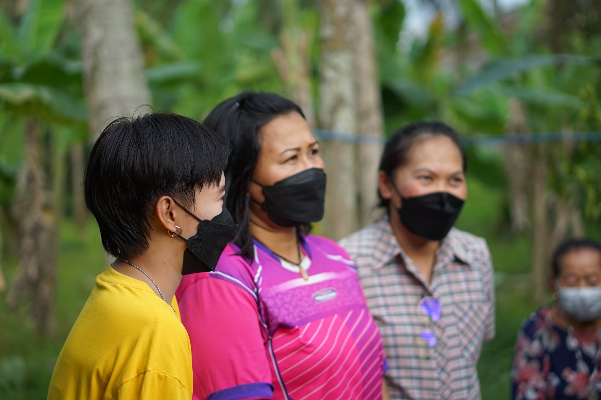 ผู้ตรวจกิติพล ลงพื้นที่ติดตามการดำเนินงาน (ศจพ.) วิเคราะห์สอบถามปัญหาครัวเรือนเปราะบางถึงพื้นที่ อ.ท่าฉาง จ.สุราษฎร์ธานี