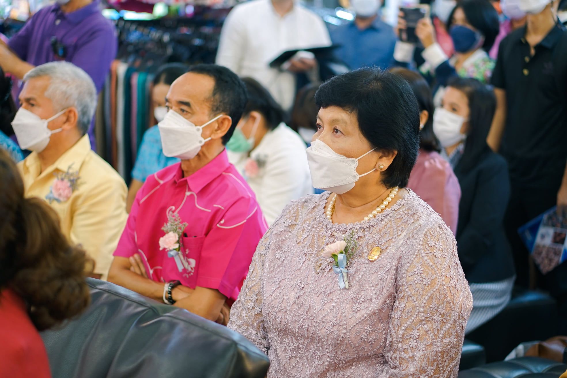 งาน “OTOP ทั่วไทย ร่วมใจสู่สุราษฎร์ธานี” ยกทัพสินค้า OTOP ชื่อดังจากทั่วประเทศมาไว้ที่เดียว อาหาร ของใช้ เสื้อผ้า เครื่องประดับ กว่า 80 บูท