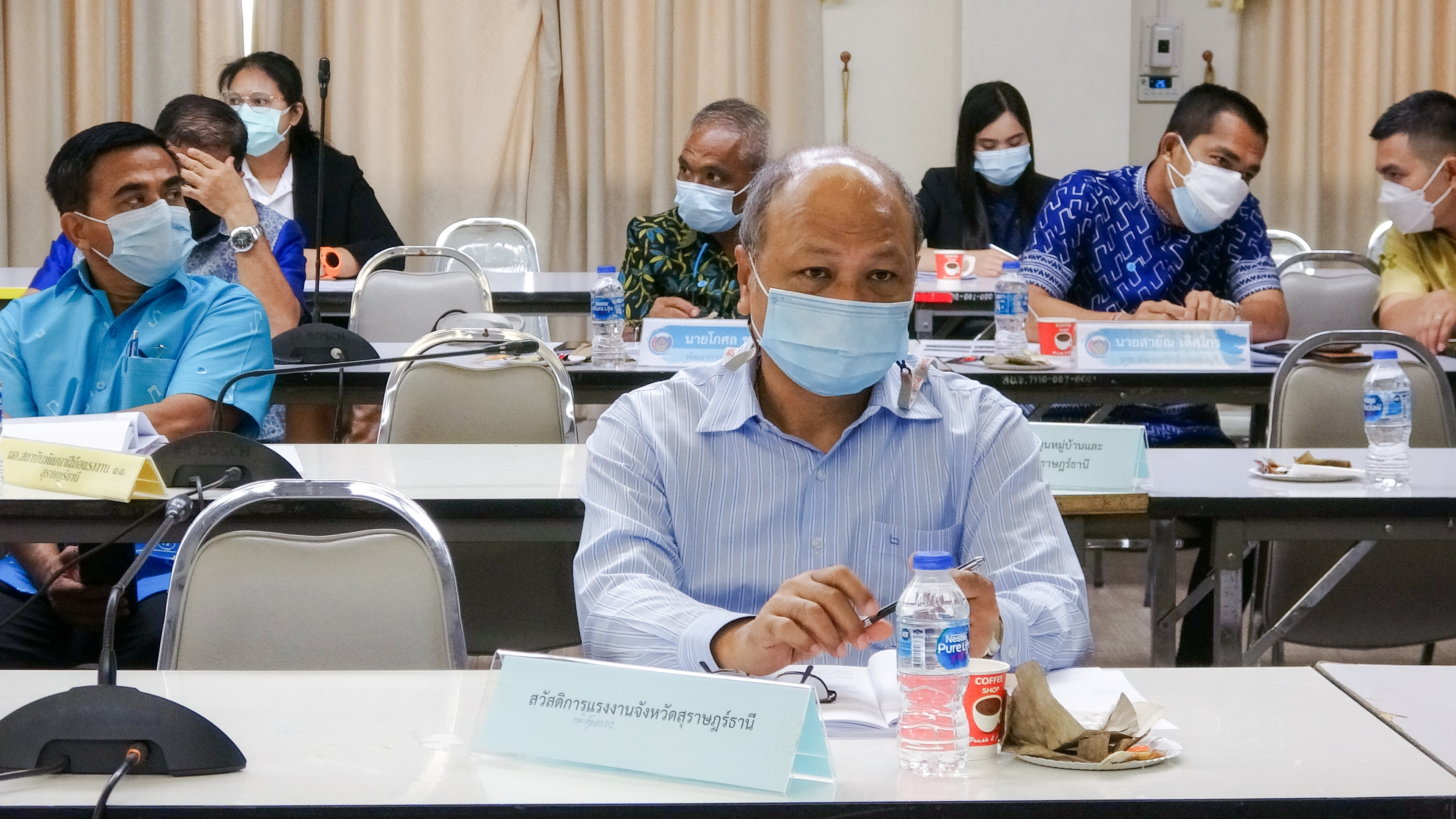 “ผู้ว่าสุราษฎร์ฯ ขานรับนโยบาย มท1. จัดทัพปูพรมเดินหน้าแก้จน คนสุราษฎร์ฯ”