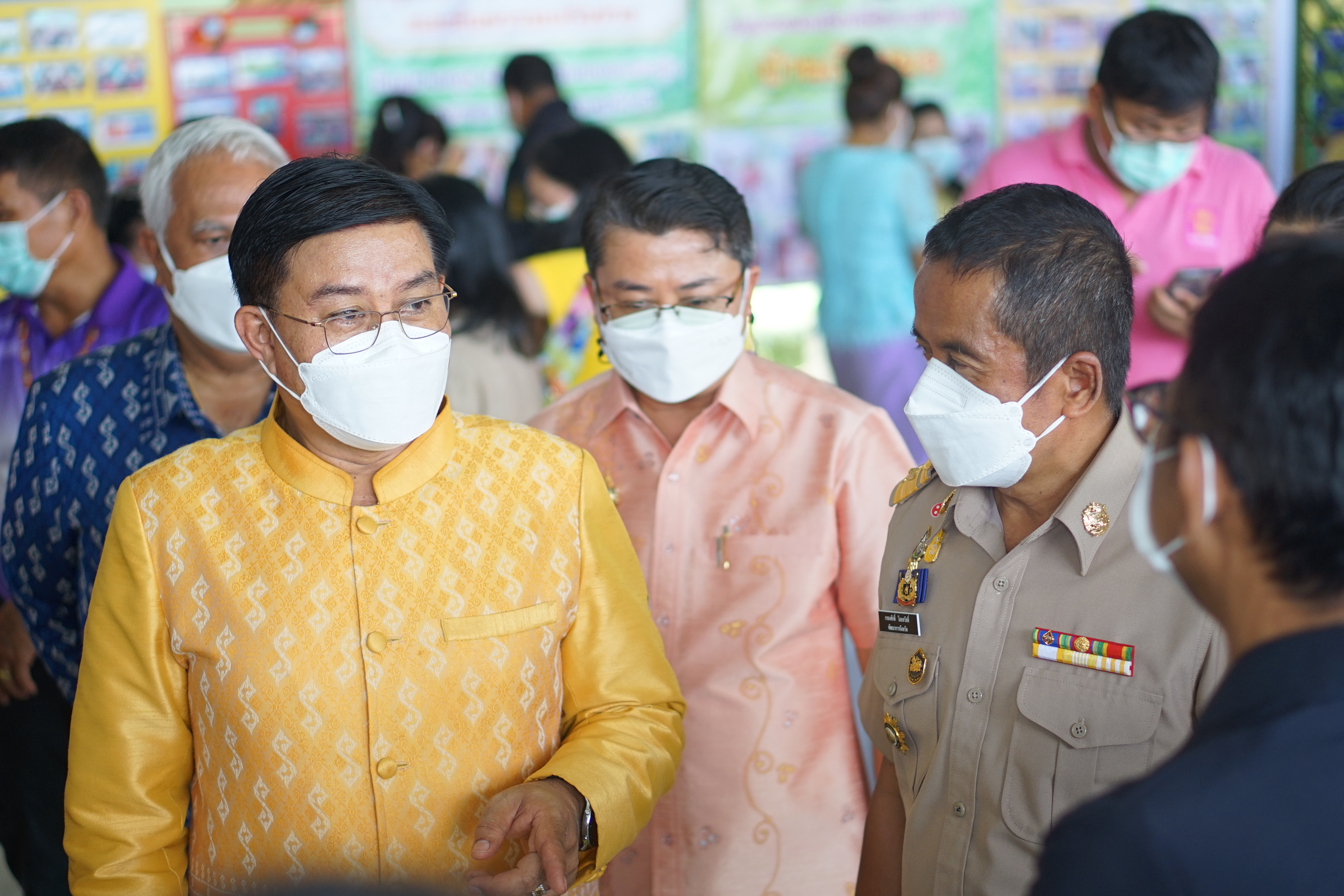 พช.สุราษฎร์ จัดกิจกรรม “มหกรรมการออม ลดความเหลื่อมล้ำของประชาชน” เนื่องในวันคล้ายวันก่อตั้งกลุ่มออมทรัพย์เพื่อการผลิต ครบรอบ ๔๘ ปี