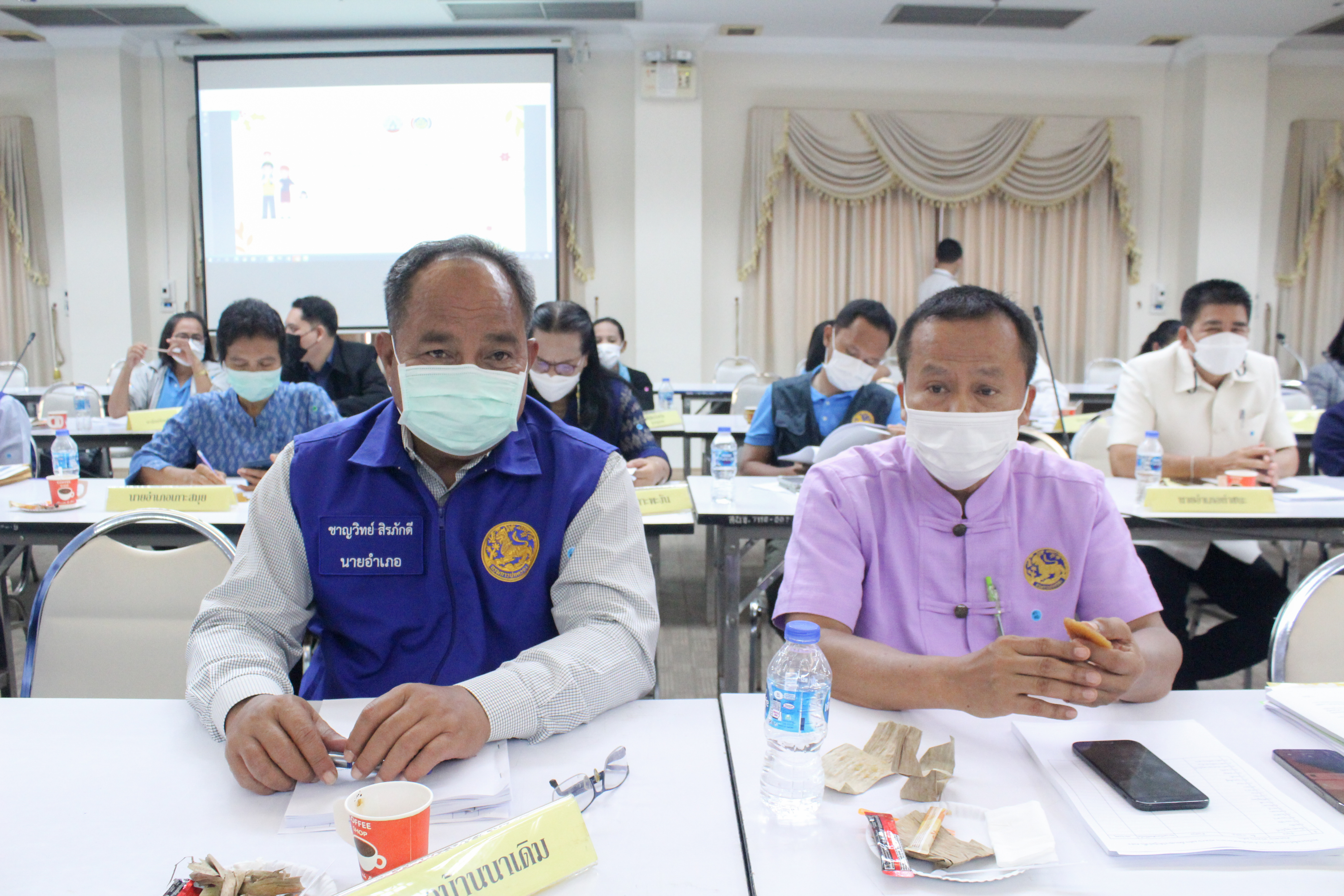 “ผู้ว่าสุราษฎร์ฯ ขานรับนโยบาย มท1. จัดทัพปูพรมเดินหน้าแก้จน คนสุราษฎร์ฯ”