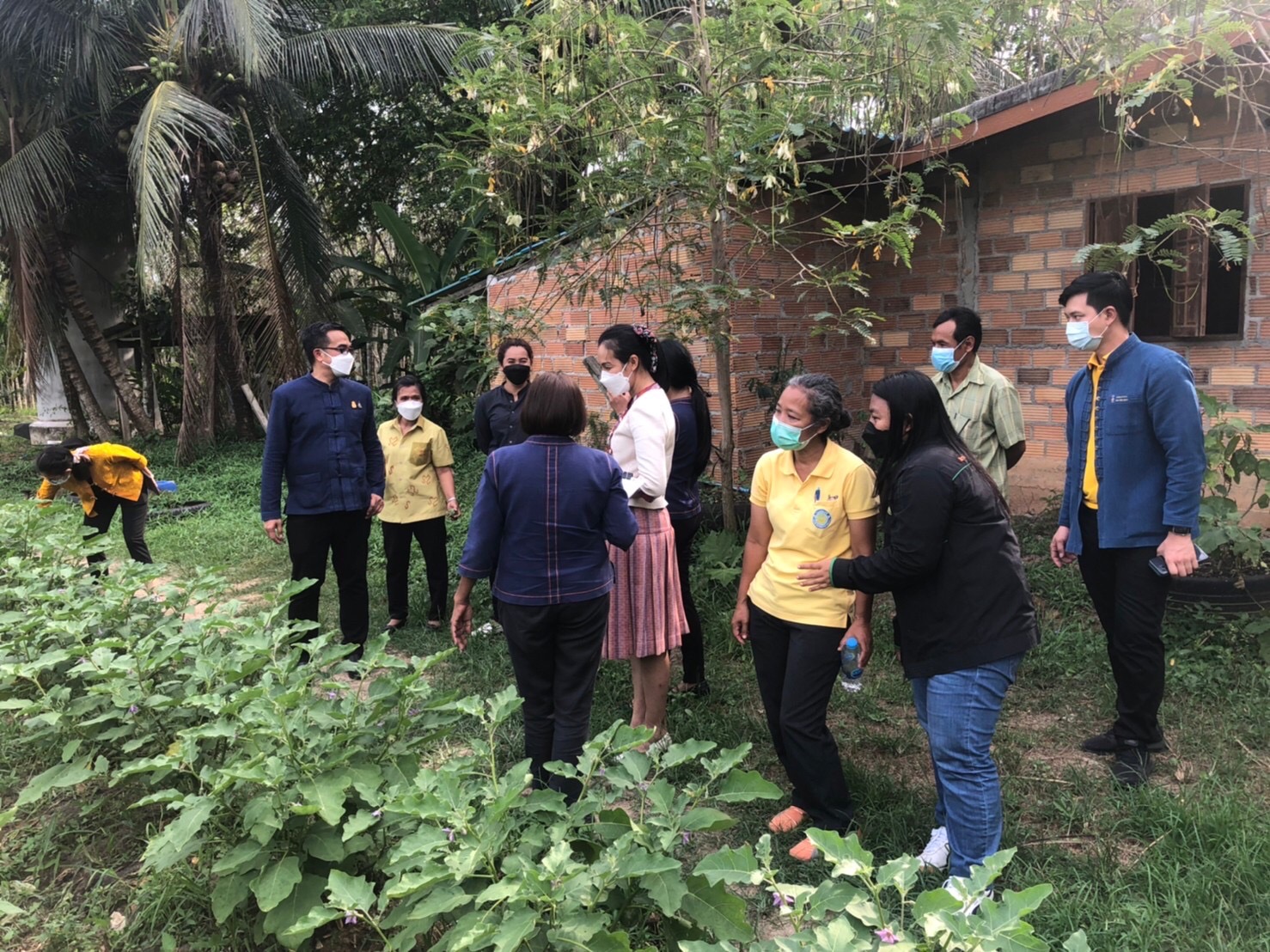 “ผู้ตรวจการกรมการพัฒนาชุมชน ลงพื้นที่อำเภอพระแสง จังหวัดสุราษฎร์ธานี ติดตามศูนย์จิตอาสาพัฒนาชุมชน และลุยงานแก้จนถึงพื้นที่”