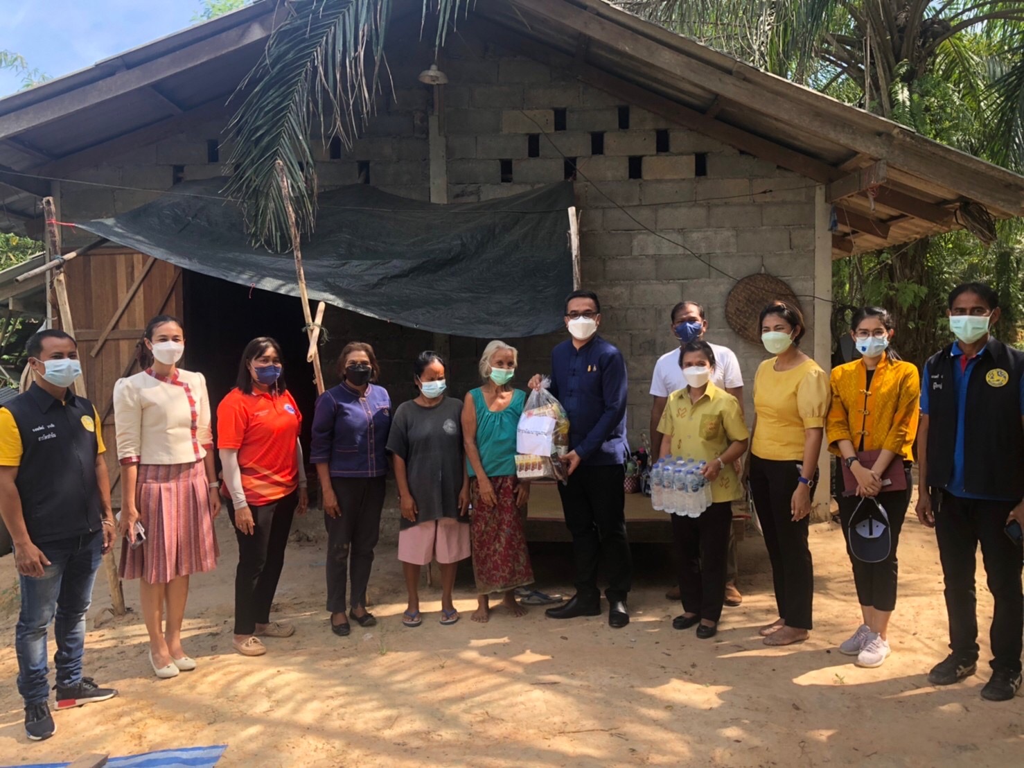 “ผู้ตรวจการกรมการพัฒนาชุมชน ลงพื้นที่อำเภอพระแสง จังหวัดสุราษฎร์ธานี ติดตามศูนย์จิตอาสาพัฒนาชุมชน และลุยงานแก้จนถึงพื้นที่”