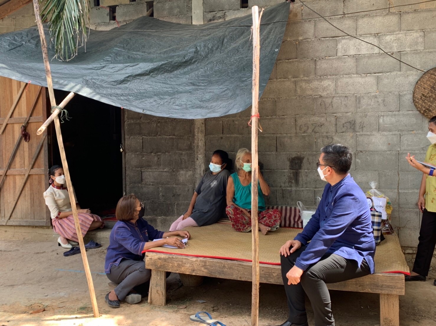 “ผู้ตรวจการกรมการพัฒนาชุมชน ลงพื้นที่อำเภอพระแสง จังหวัดสุราษฎร์ธานี ติดตามศูนย์จิตอาสาพัฒนาชุมชน และลุยงานแก้จนถึงพื้นที่”