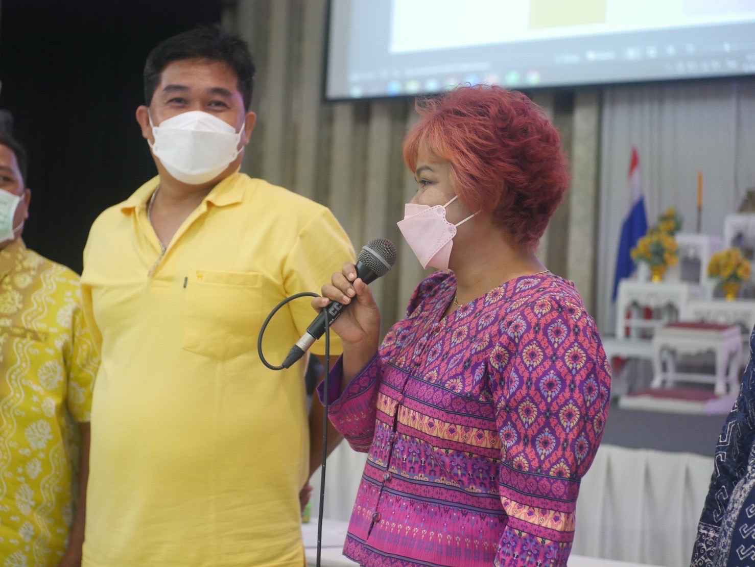 พช.สุราษฎร์ธานี ผนึกกำลังเครือข่าย SME และ OTOP กลุ่มจังหวัดภาคใต้ฝั่งอ่าวไทย ส่งเสริมพัฒนาศักยภาพเครือข่ายฯ