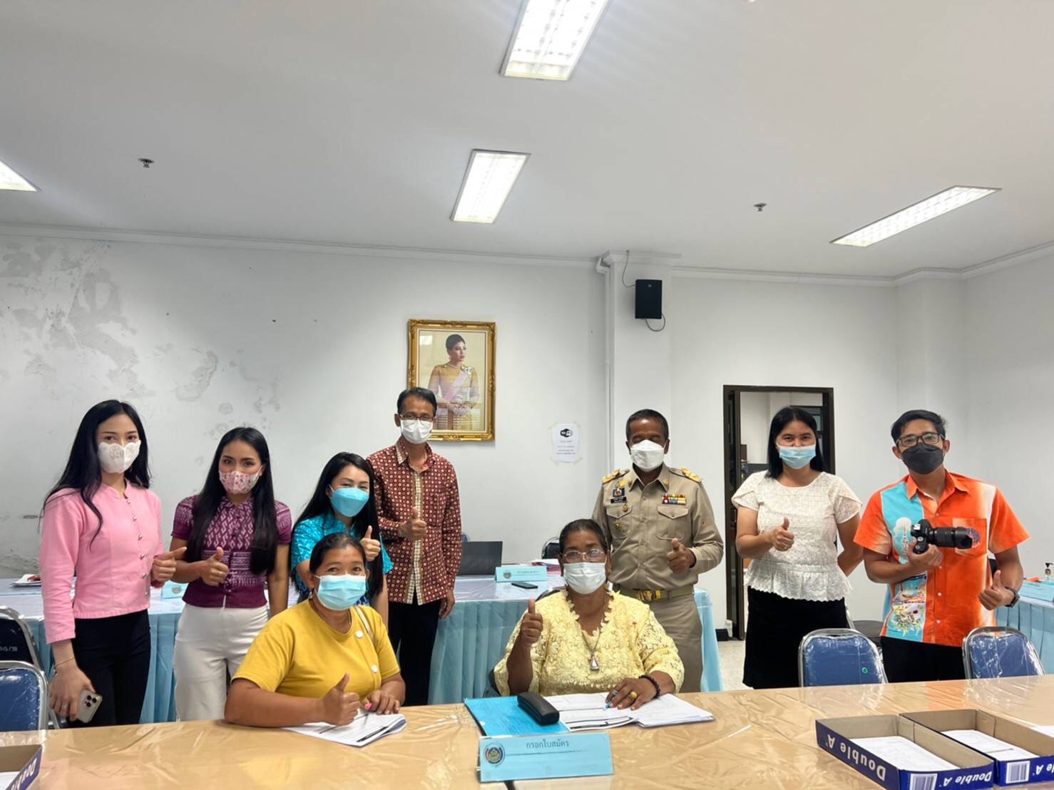 OTOP สุราษฎร์ธานีครึกครื้น ผู้ผลิต ผู้ประกอบการ นำผลิตภัณฑ์ OTOP ลงทะเบียนคัดสรรดาวกันถ้วนหน้า..