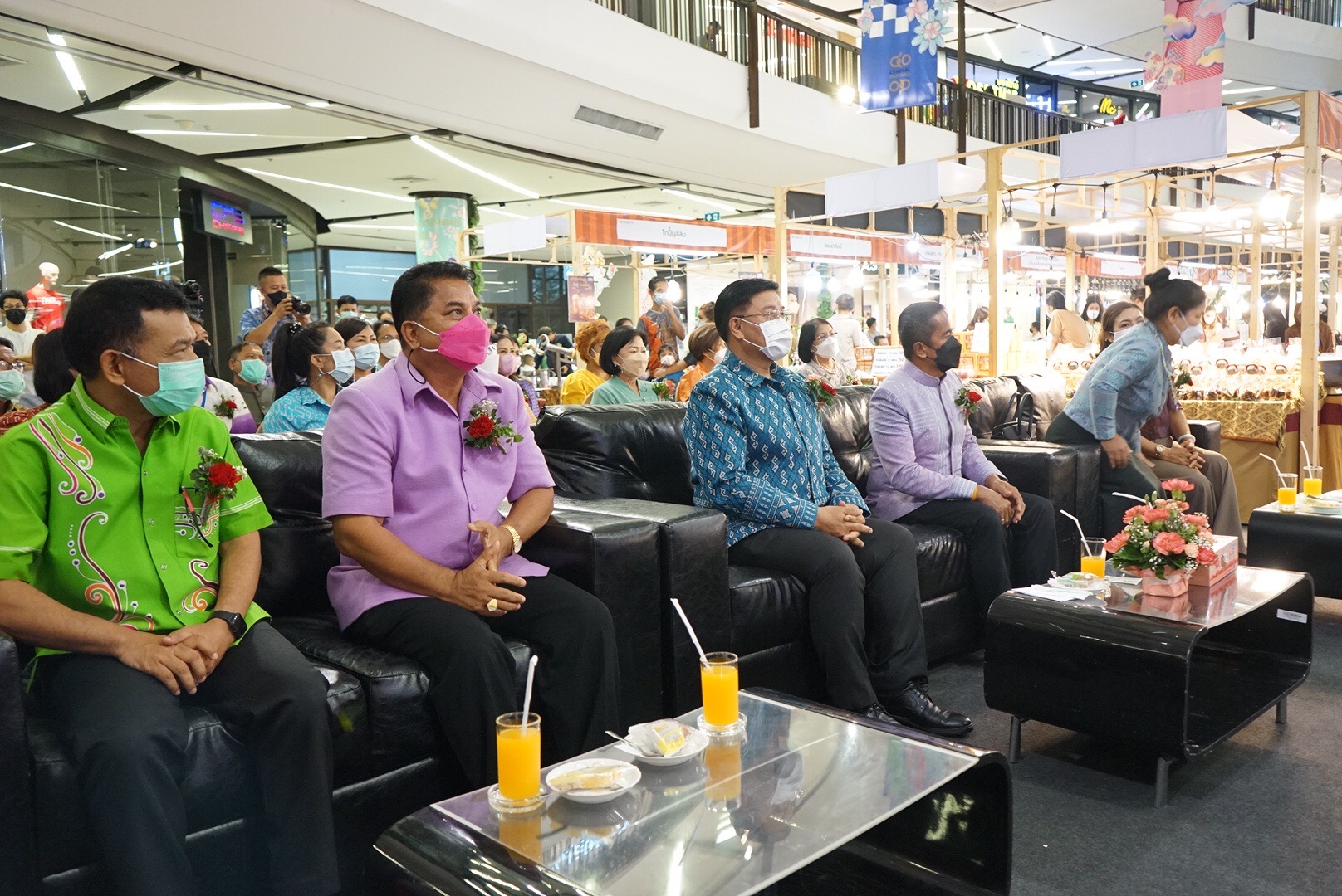 พช.สุราษฎร์ธานี เปิดตัวงาน OTOP SME ศรีวิชัย สร้างรอยยิ้มให้คนไทย อย่างยิ่งใหญ่