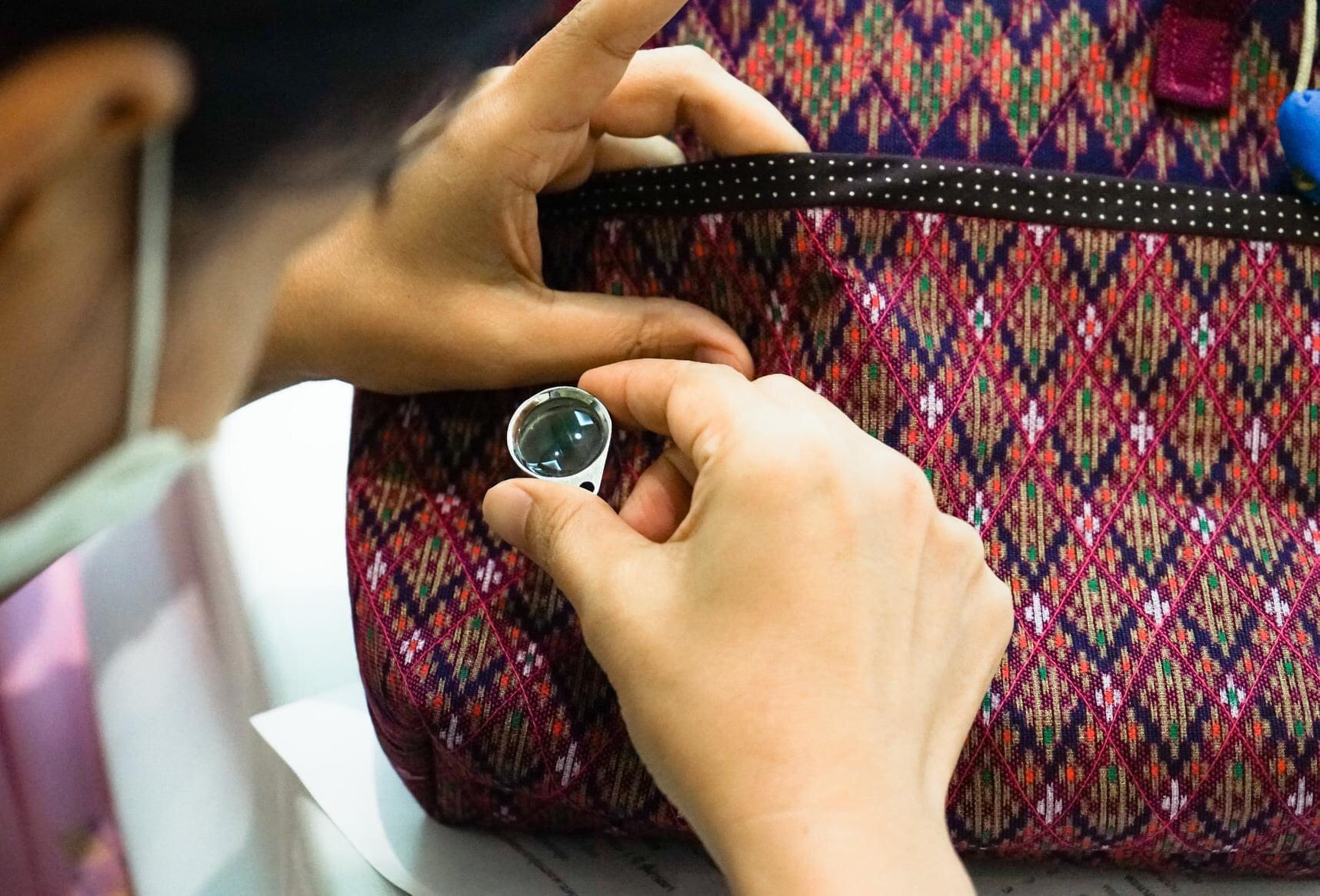 สุราษฎร์ธานี…ยกขบวนสินค้า OTOP คัดสรรสุดยอดหนึ่งตำบล หนึ่งผลิตภัณฑ์ ประจำปี 2565