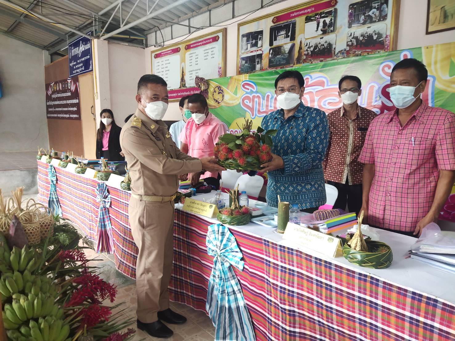 พช.สุราษฎร์ฯ เดินหน้าขับเคลื่อนงานพัฒนาชุมชน จัดพิจารณาคัดสรรกิจกรรมพัฒนาชุมชนดีเด่น ประจำปี ๒๕๖๕
