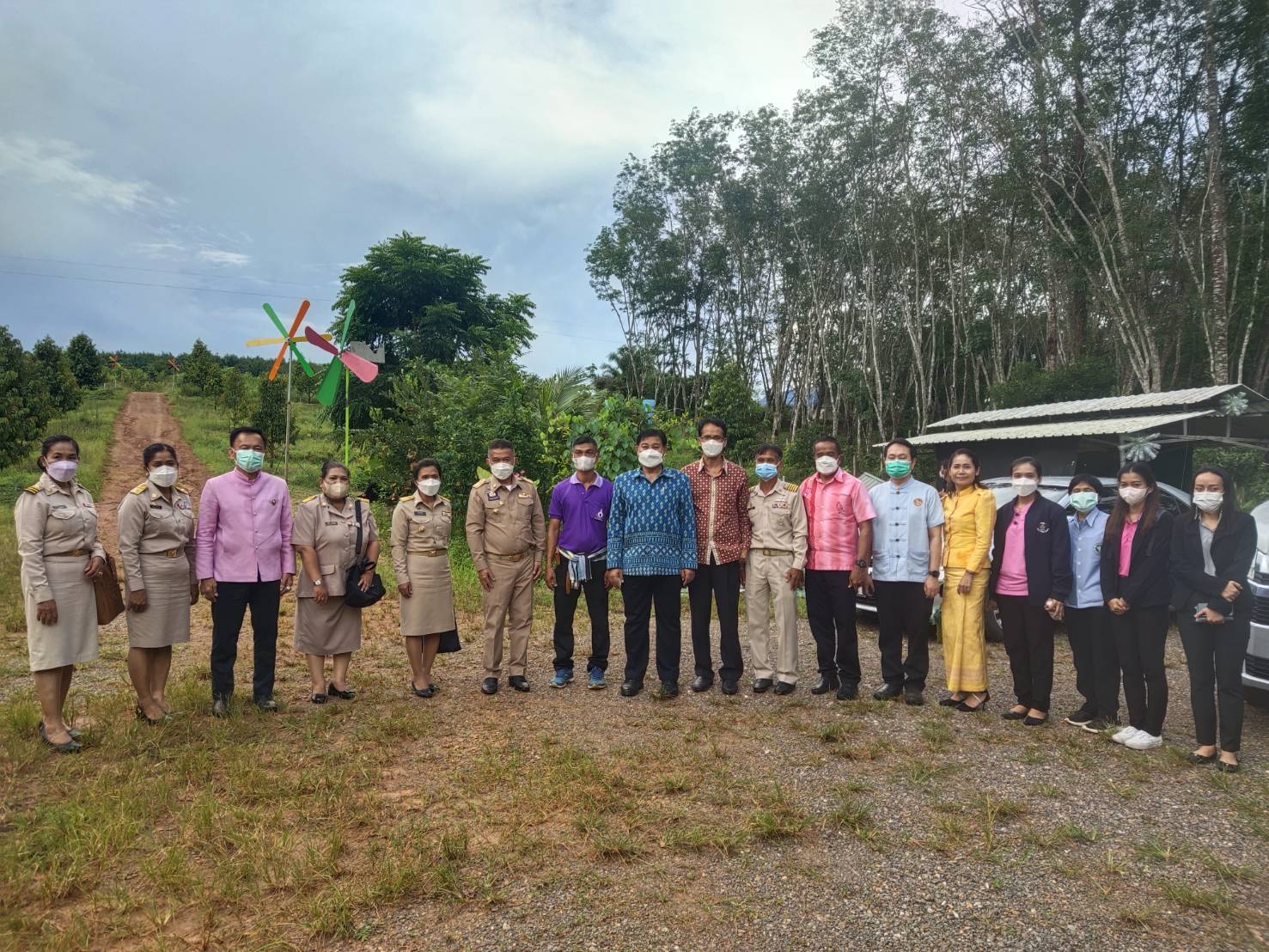 พช.สุราษฎร์ฯ เดินหน้าขับเคลื่อนงานพัฒนาชุมชน จัดพิจารณาคัดสรรกิจกรรมพัฒนาชุมชนดีเด่น ประจำปี ๒๕๖๕