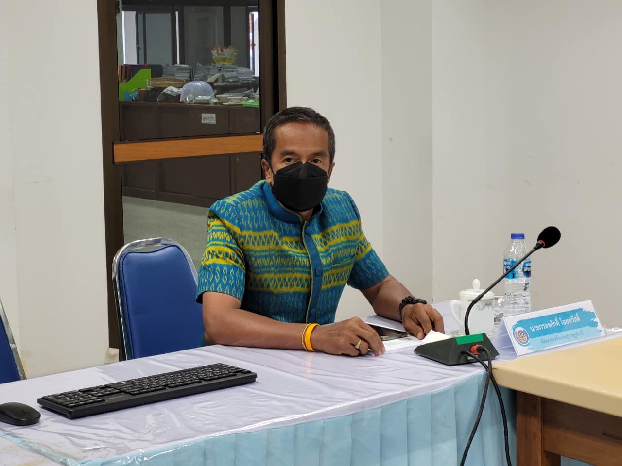 พช.สุราษฎร์ฯ ผนึกกำลังสานพลังใจ ร่วมประกวดโครงการพัฒนาและยกระดับหมู่บ้านกองทุนแม่ของแผ่นดินสู่การเป็นต้นแบบด้านการป้องกันและแก้ไขปัญหายาเสพติด ประจำปี พ.ศ.2565