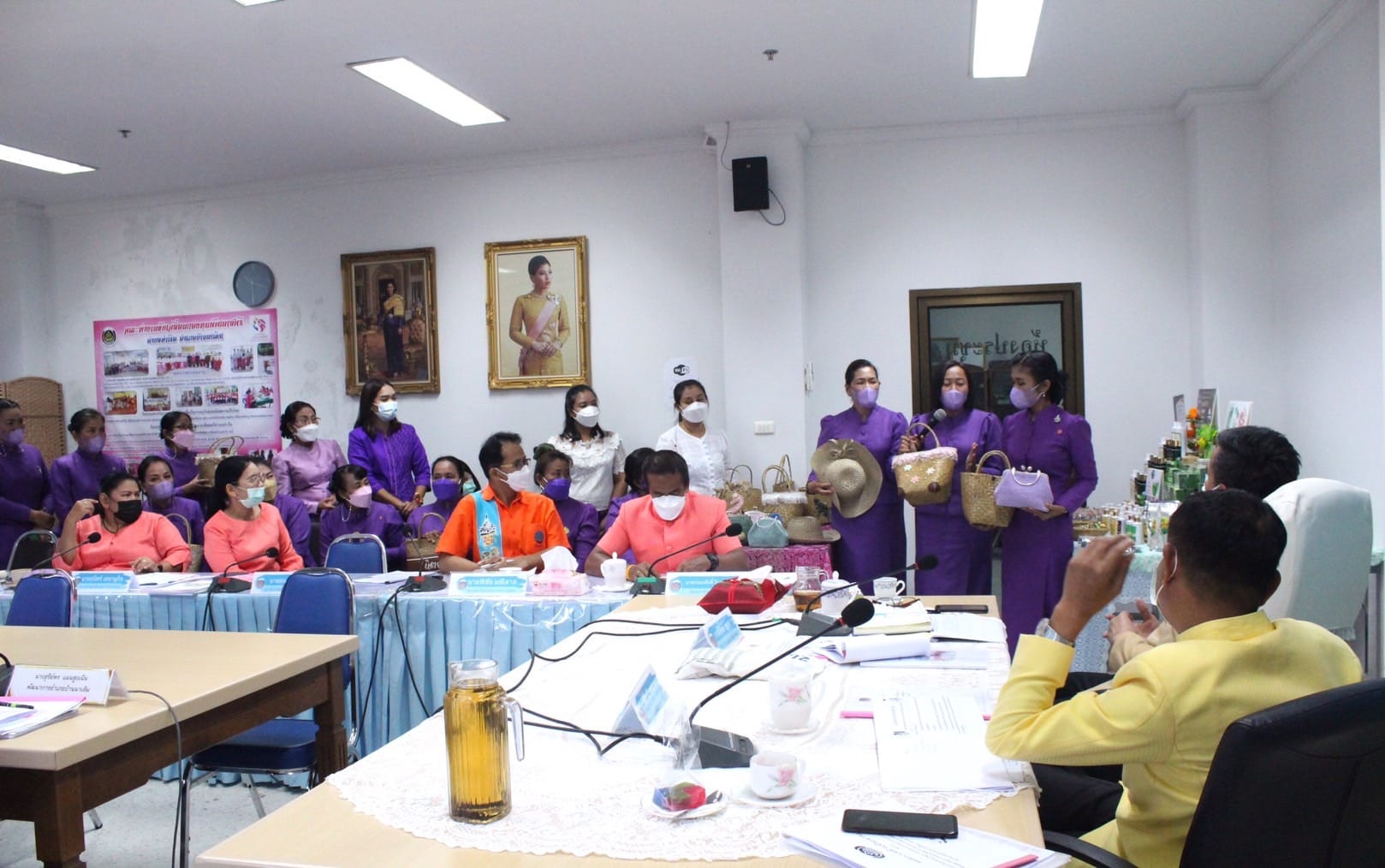 สุราษฎร์ธานี เข้ารับการคัดเลือกคนกองทุนพัฒนาบทบาทสตรีดีเด่น ระดับเขตตรวจราชการ ตามโครงการเชิดชูเกียรติคนกองทุนพัฒนาบทบาทสตรี ประจำปี 2565