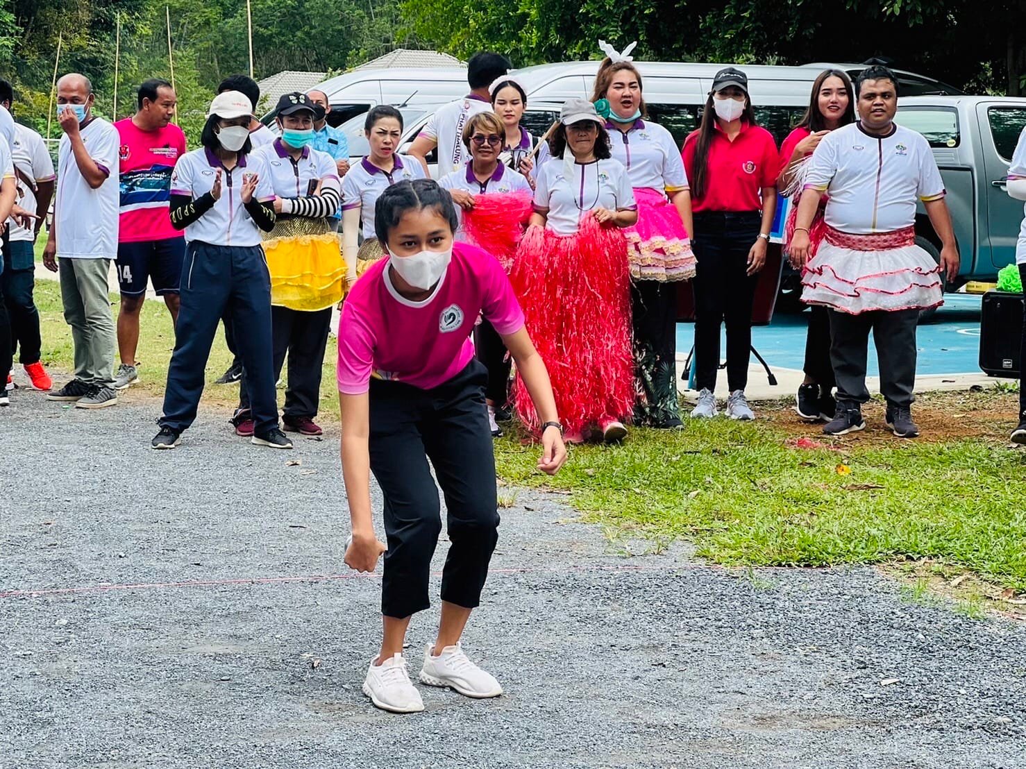 พช.สุราษฎร์ฯ สู้สุดตัว..เชียร์ขาดใจ กีฬาสานสัมพันธ์น้องพี่ 60 ปี พช.