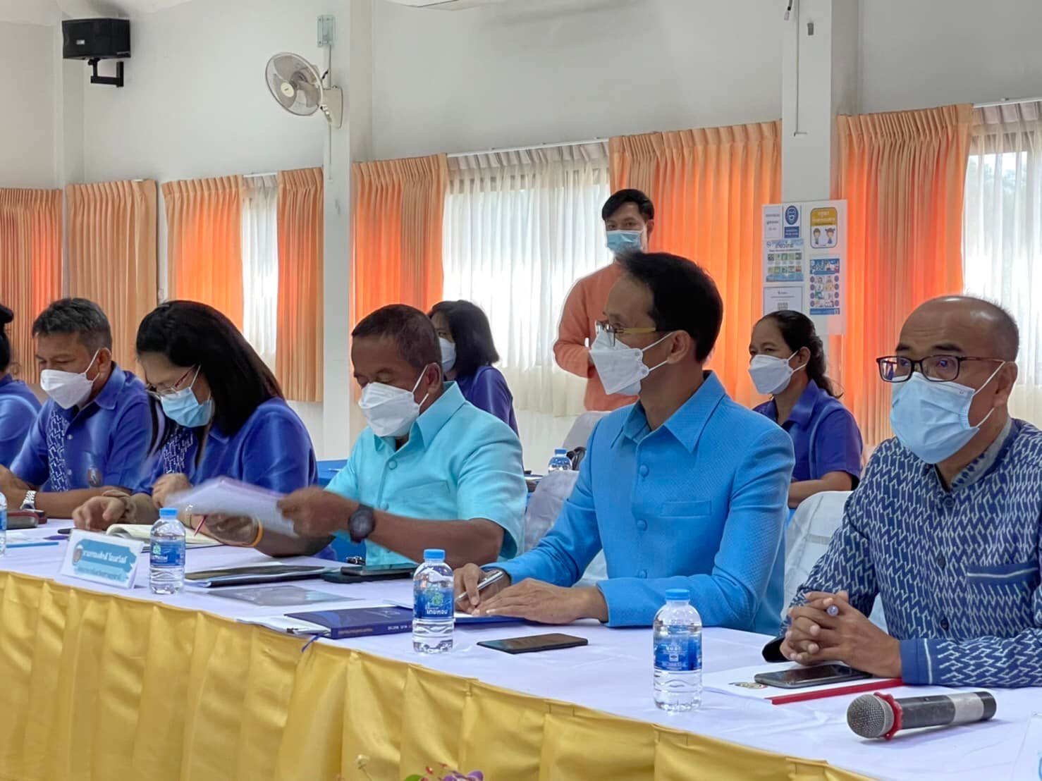 พช.สุราษฎร์ฯ ร่วมประชุมมอบนโยบายการขับเคลื่อนงานพัฒนาชุมชน และการขับเคลื่อนงานพัฒนาเศรษฐกิจฐานรากและประชารัฐ ณ ศูนย์ศึกษาและพัฒนาชุมชนนครศรีธรรมราช