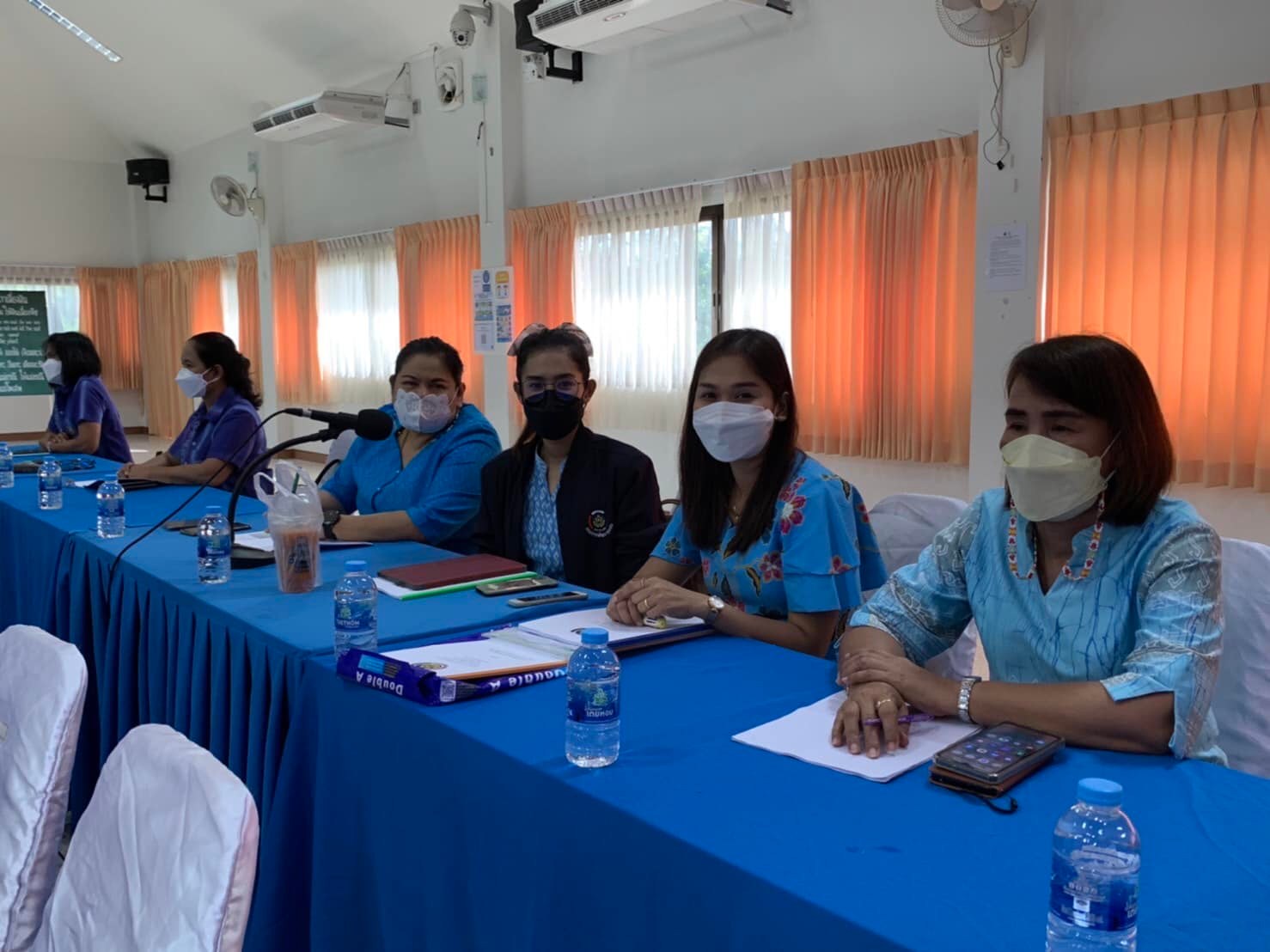 พช.สุราษฎร์ฯ ร่วมประชุมมอบนโยบายการขับเคลื่อนงานพัฒนาชุมชน และการขับเคลื่อนงานพัฒนาเศรษฐกิจฐานรากและประชารัฐ ณ ศูนย์ศึกษาและพัฒนาชุมชนนครศรีธรรมราช