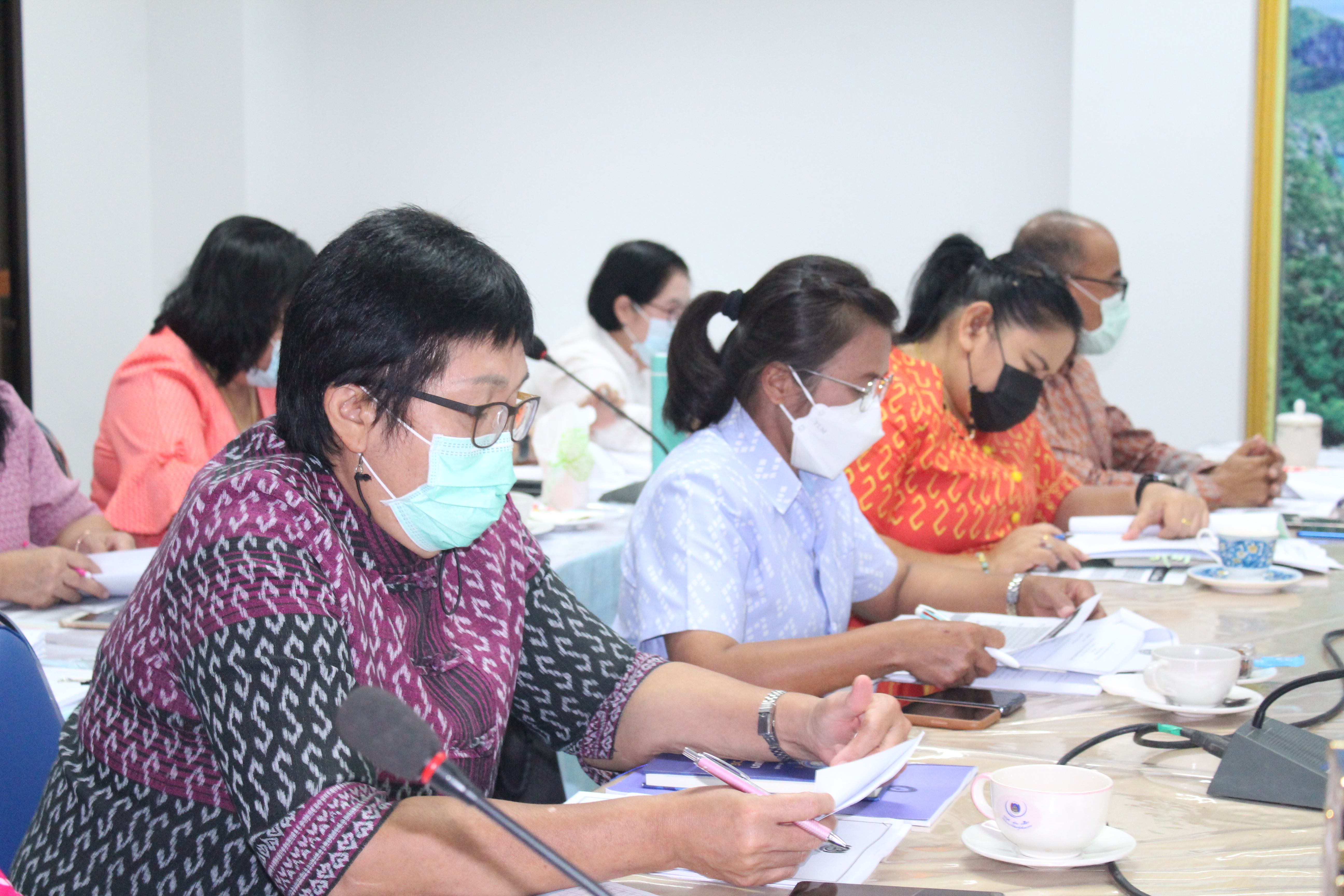 พช.สุราษฎร์ฯ รวมพลระดมแนวคิดประชุมประจำเดือนครั้งที่ 5/2565 ….เหยียบคันเร่งพร้อมเดินหน้างานพัฒนาชุมชน