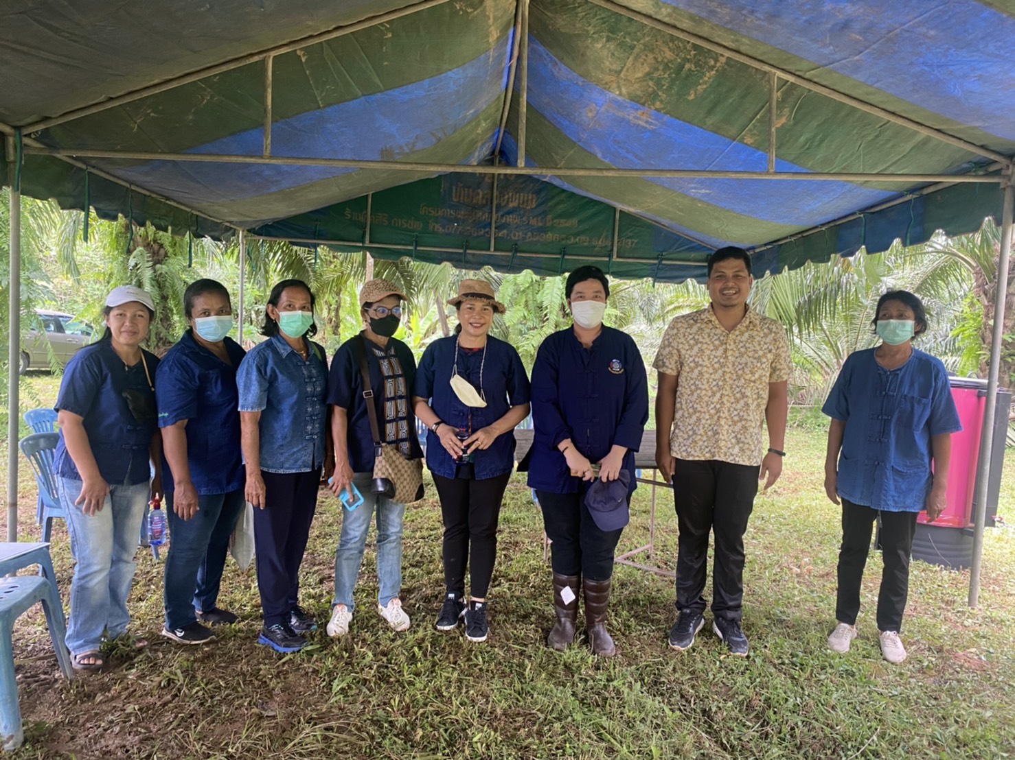 เครือข่ายโคกหนองนา พช.พนม จังหวัดสุราษฎร์ธานี รวมพลังจัดกิจกรรม “ก้าวต่อไป โคก หนอง นา พช.พนม ออกปาก (ซอแรง) พัฒนาสู่บันได ๙ ขั้น ” อย่างยั่งยืน