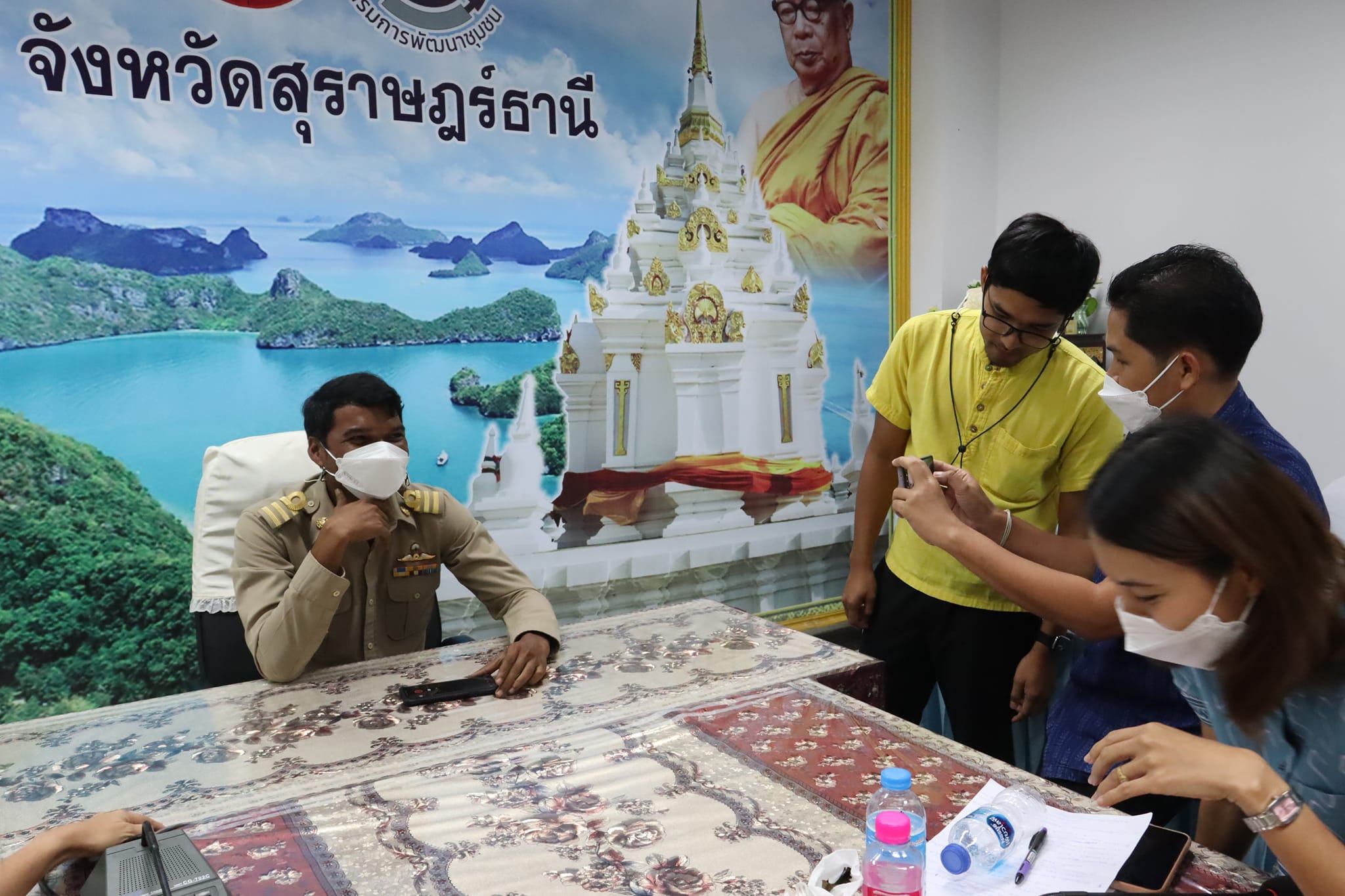 พช.สุราษฎร์ ติวเข้มนักประชาสัมพันธ์ด้านการถ่ายภาพและวีดีโอเพื่อการประชาสัมพันธ์อย่างมืออาชีพ