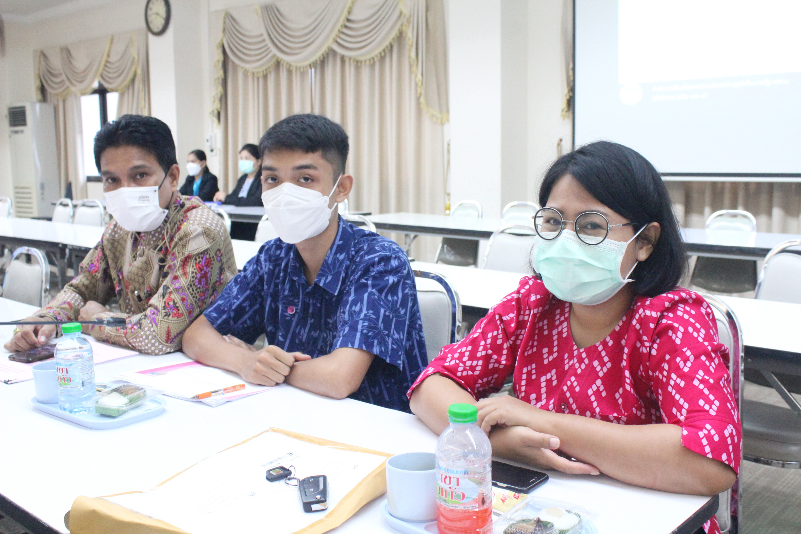 พช.สุราษฎร์ฯ “ขับเคลื่อนความโปร่งใส เชื่อมันในคุณธรรม” จัดกิจกรรมโครงการประชุมเชิงปฏิบัติการส่งเสริมการมีส่วนร่วมภาคประชาชนในการสร้างความโปร่งใส และป้องกันการทุจริตประพฤติมิชอบ แก่เครือข่ายภาคประชาสังคมในการป้องกันการทุจริต