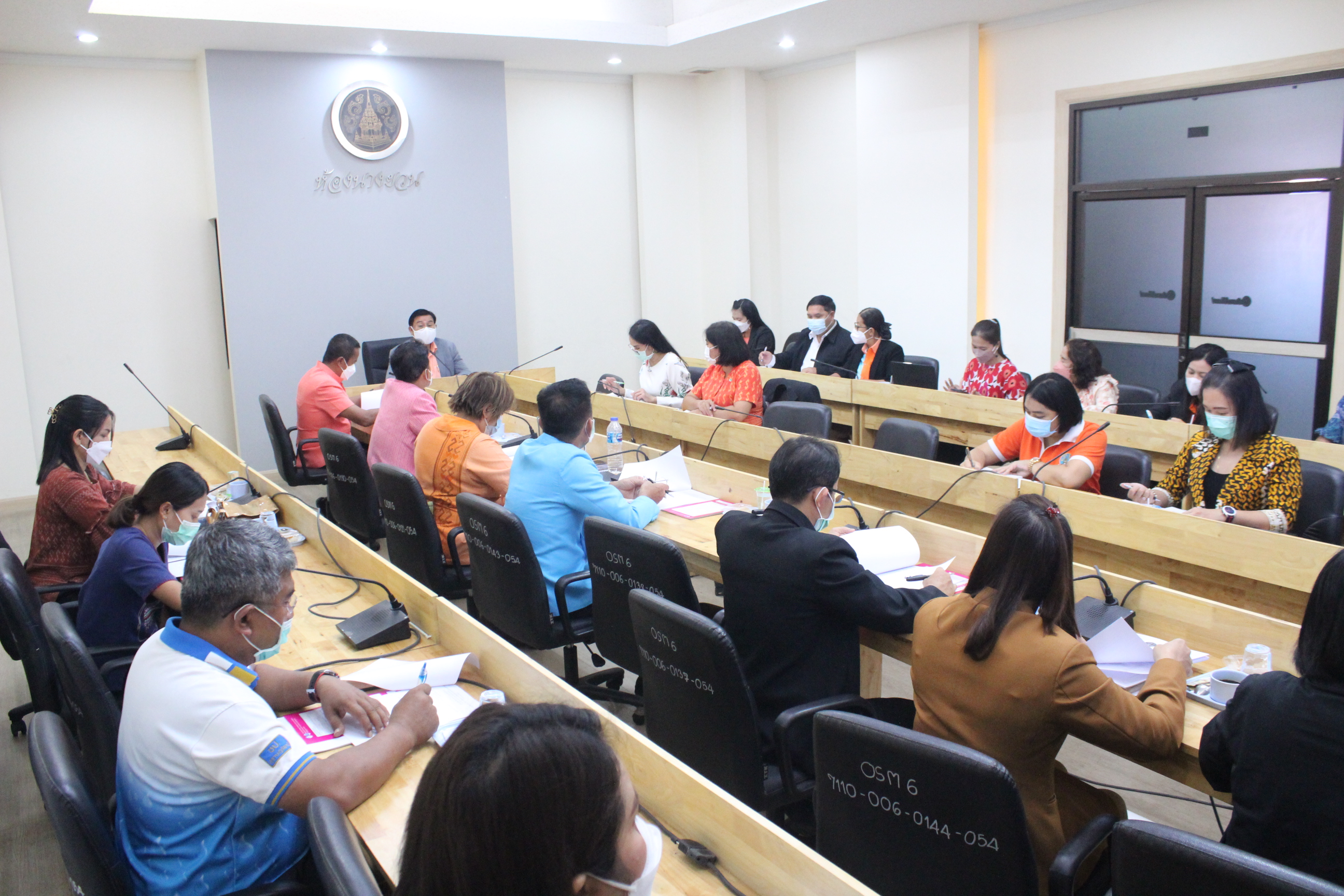 พช.สุราษฎร์ฯ จัดประชุมคณะทำงานบริหารการจัดเก็บข้อมูล (จปฐ.) ระดับจังหวัด และ รับรองผลการจัดเก็บข้อมูลความจำเป็นพื้นฐาน (จปฐ.) ปี พ.ศ.2565 จังหวัดสุราษฎร์ธานี