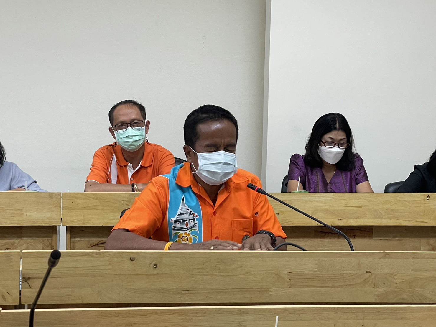 สุราษฎร์ทีม เมืองคนดี ไม่ทิ้งกัน เดินหน้าผสานกำลังช่วยเหลือครัวเรือนเปราะบางด้านที่อยู่อาศัยจากอยู่รอด ให้ไปสู่ยั่งยืน