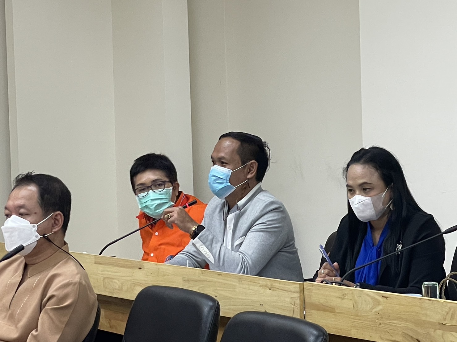 สุราษฎร์ทีม เมืองคนดี ไม่ทิ้งกัน เดินหน้าผสานกำลังช่วยเหลือครัวเรือนเปราะบางด้านที่อยู่อาศัยจากอยู่รอด ให้ไปสู่ยั่งยืน