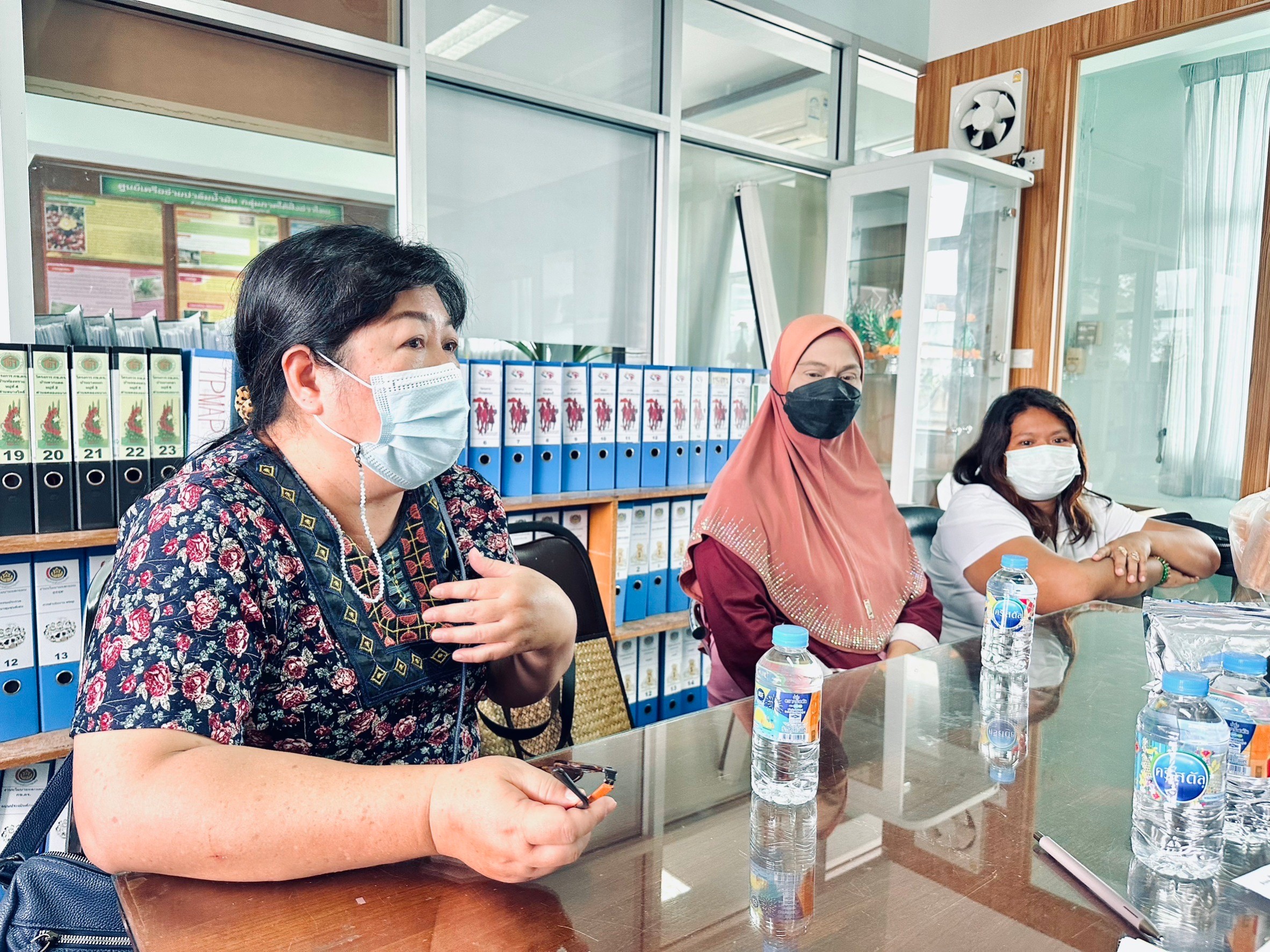 พช.เมืองสุราษฎร์ธานี ร่วมติดตามโครงการพัฒนาศักยภาพผู้ประกอบการสู่ยุค 4.0 ปีงบประมาณ2566