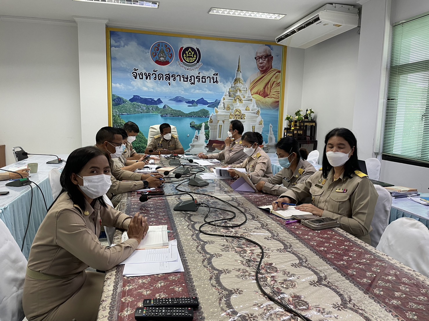 พช.สุราษฎร์ธานี ร่วมประชุมกรมการพัฒนาชุมชน ครั้งที่ 4/2566 ผ่านระบบวีดิทัศน์ทางไกล (Video Conference)