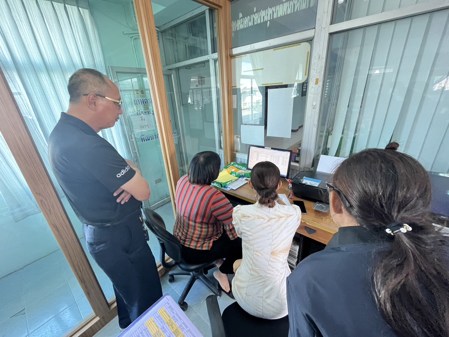 พช.สุราษฎร์ ลงพื้นที่ขับเคลื่อนกิจกรรม พช.ดิจิทัล 4.0