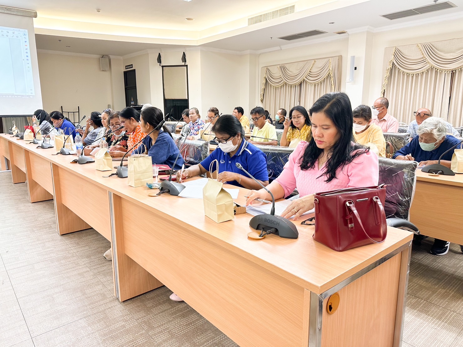 พช. สุราษฎร์ เฟ้นหาสุดยอดผู้นำเครือข่ายจังหวัดสุราษฎร์ธานี