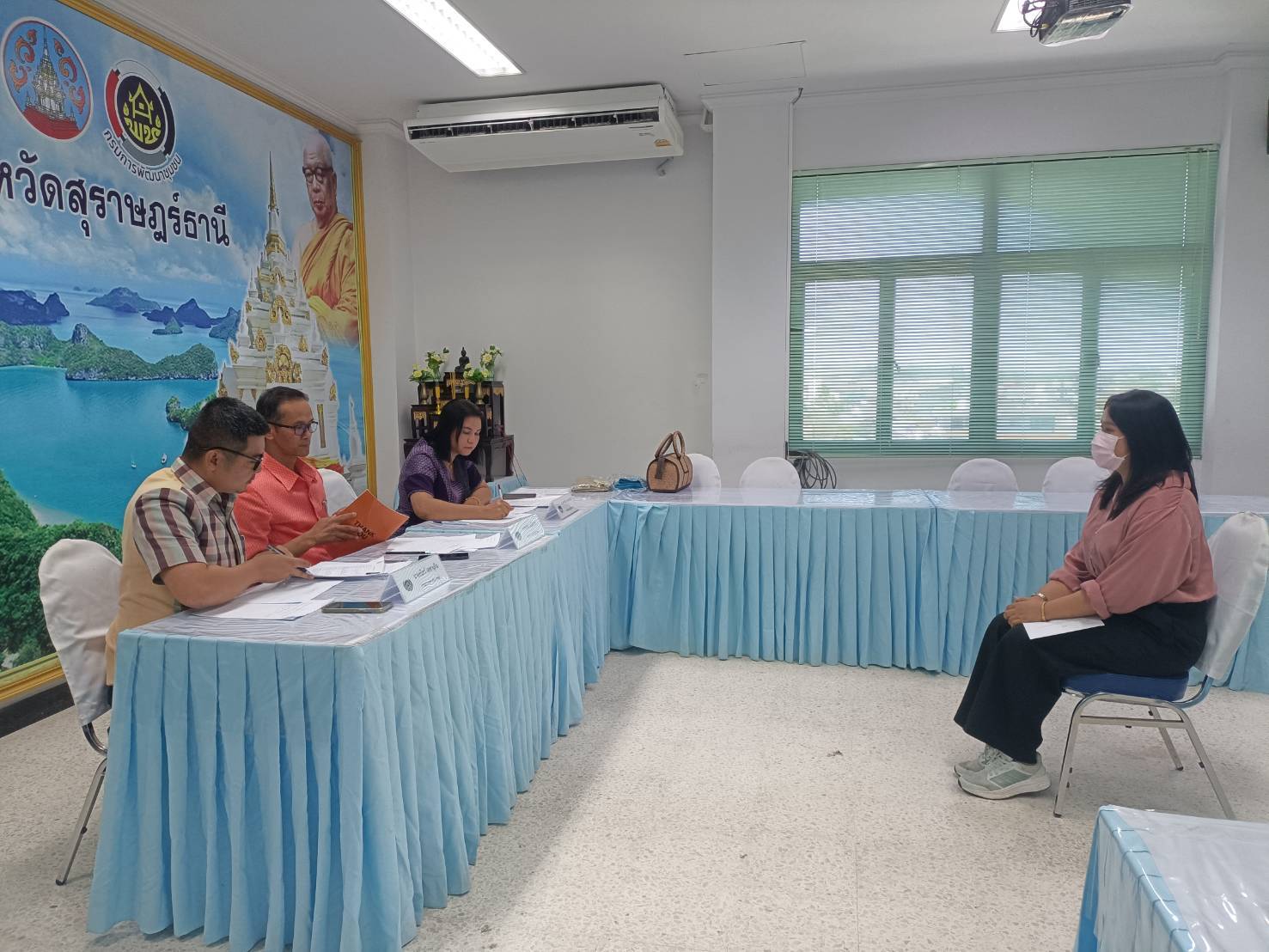 พช.สุราษฎร์ธานี เฟ้นหานักการตลาดรุ่นใหม่ไฟแรงมาร่วมงาน