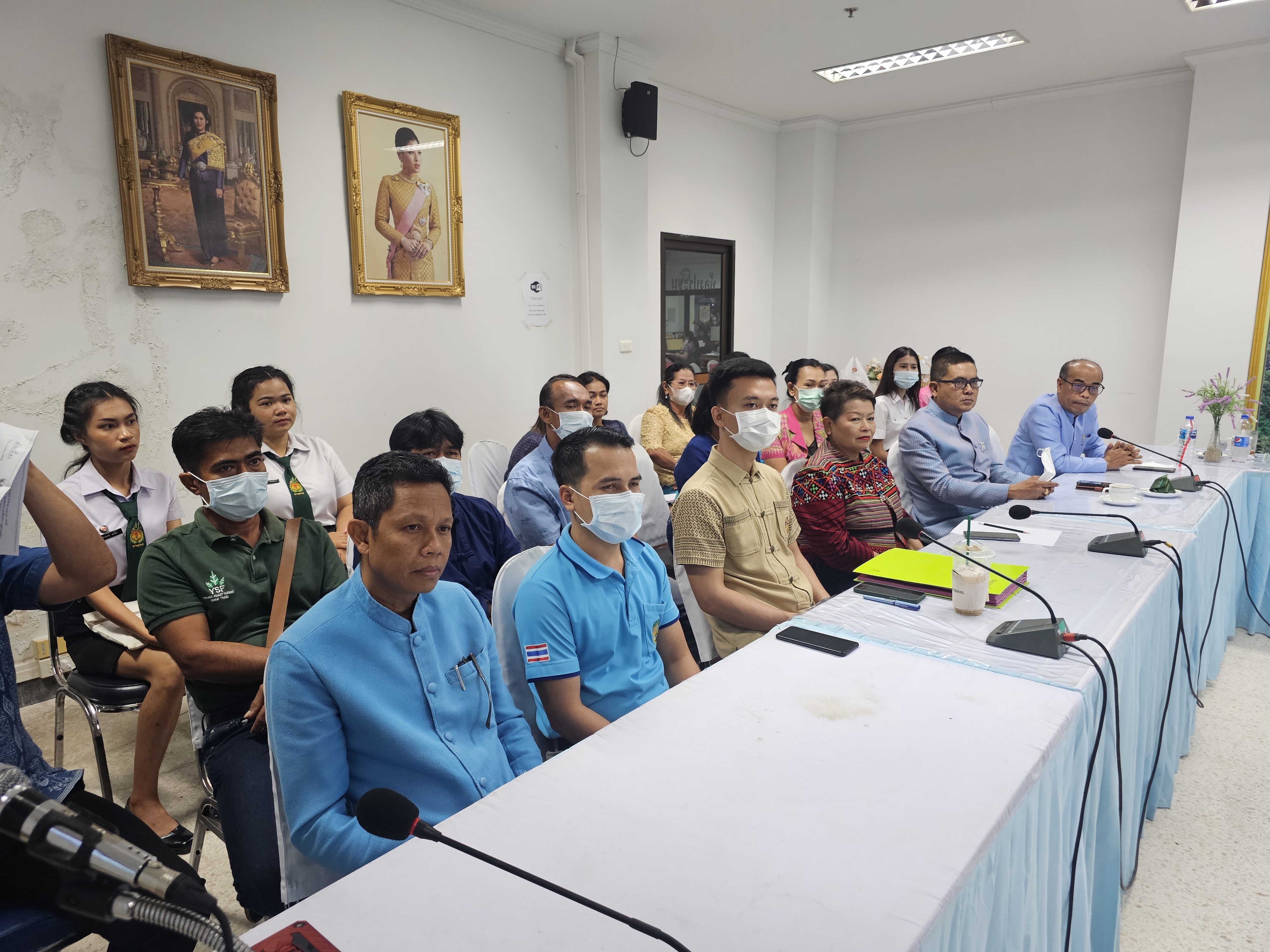 พช.สุราษฎร์ธานี ส่ง TOP4 โชว์กึ๋นอวดกรรมการตัดสินข้าราชการดีเด่น