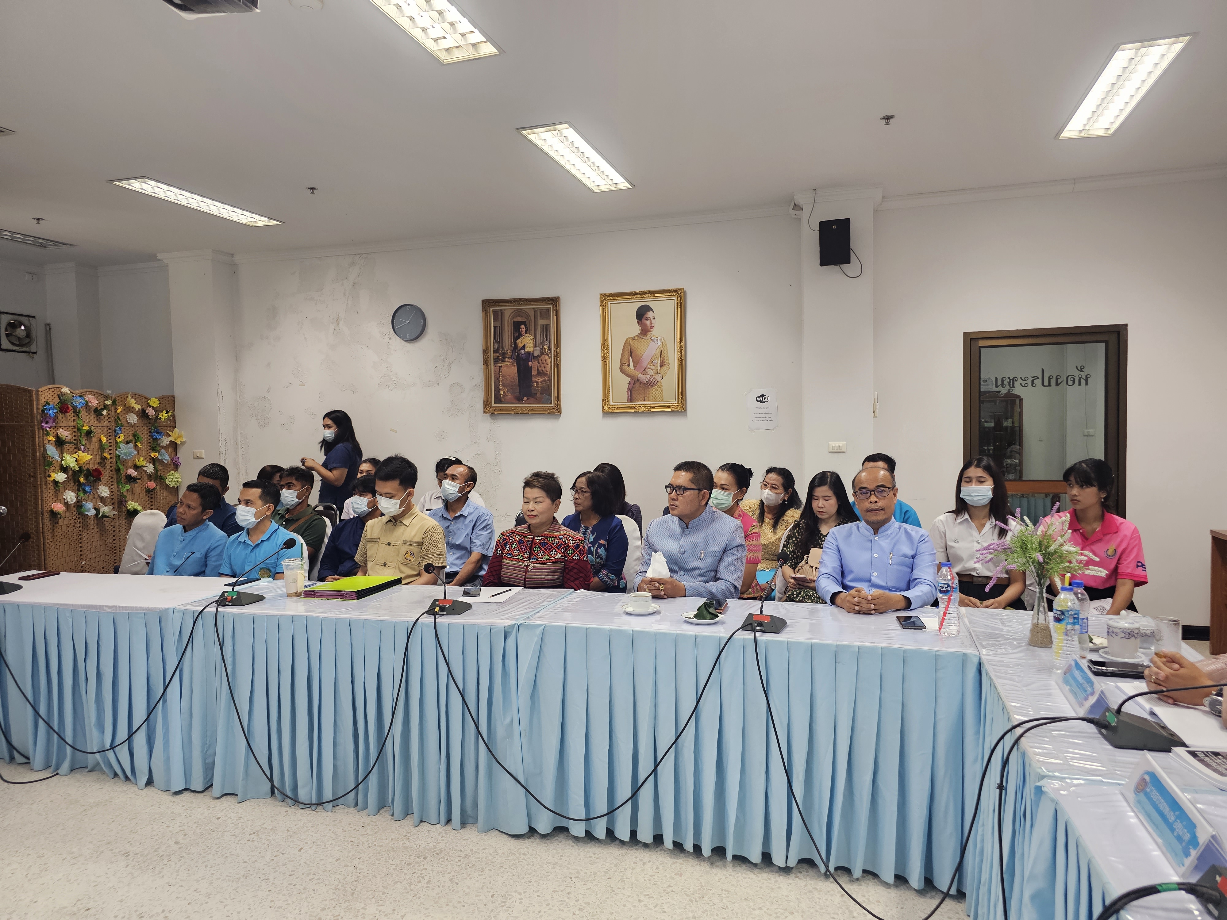 พช.สุราษฎร์ธานี ส่ง TOP4 โชว์กึ๋นอวดกรรมการตัดสินข้าราชการดีเด่น