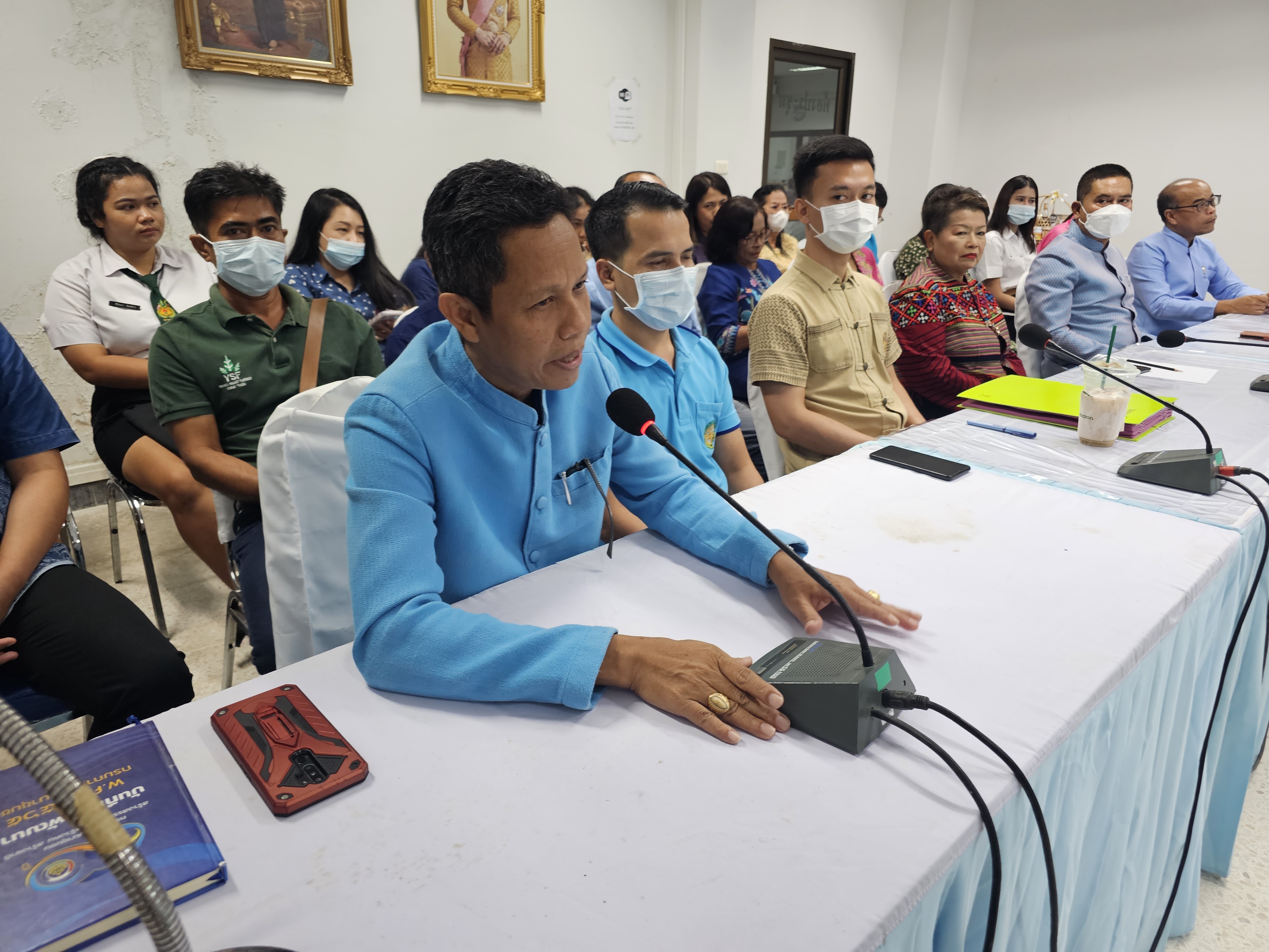 พช.สุราษฎร์ธานี ส่ง TOP4 โชว์กึ๋นอวดกรรมการตัดสินข้าราชการดีเด่น